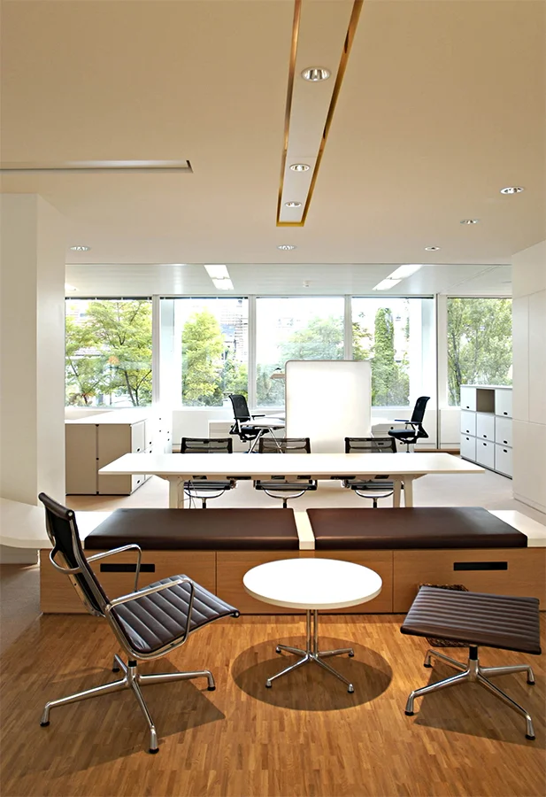 PJC-Light-Studio-Novartis-Pharma-Basel-01W.jpg
