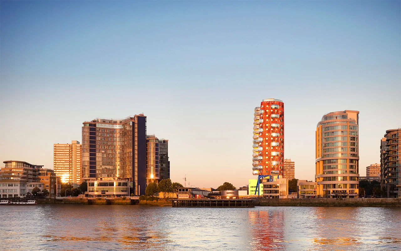PJC-Light-Studio-Heliport-Heights-London-01W.jpg