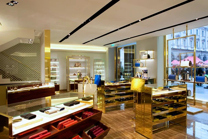 PJC-Light-Studio-Furla-Milan-06W.jpg