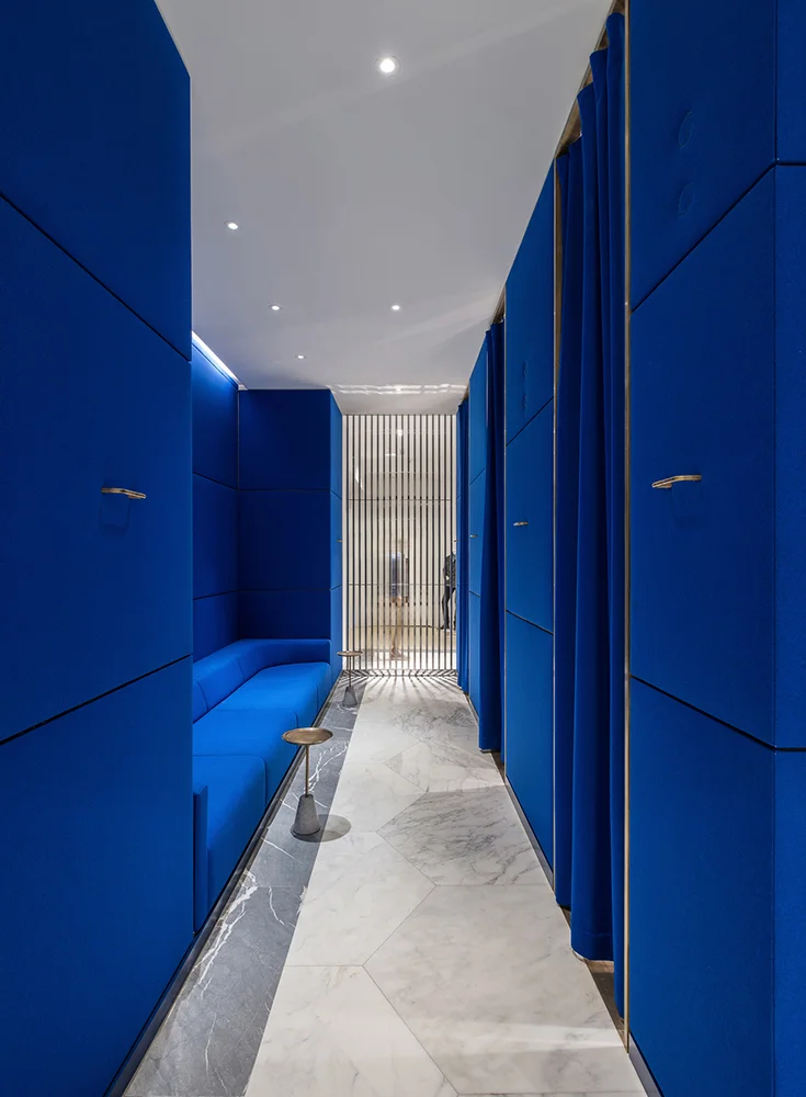 PJC-Light-Studio-Selfridges-Menswear-First-Floor-Central-06W.jpg