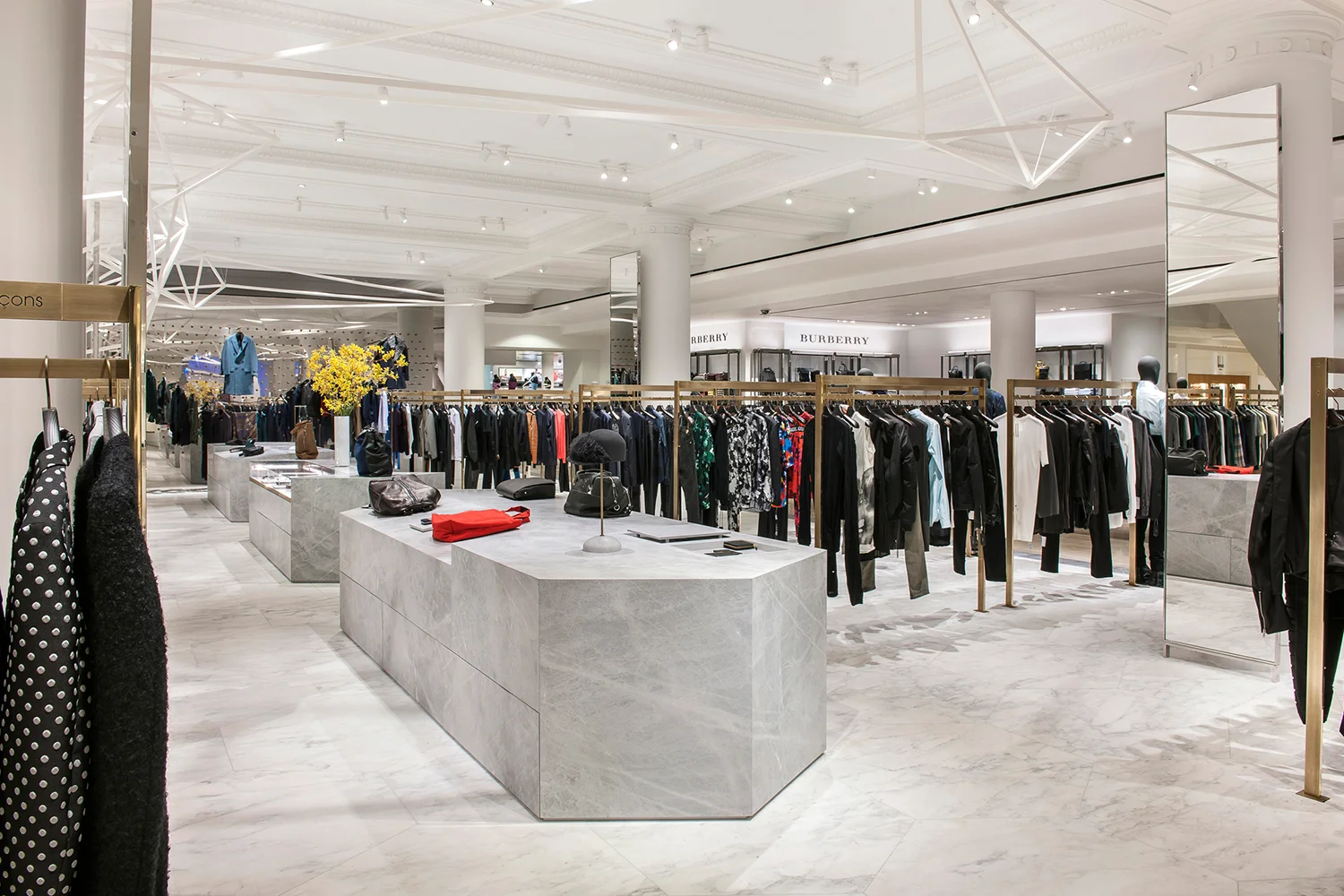 PJC-Light-Studio-Selfridges-Menswear-First-Floor-Central-09W.jpg