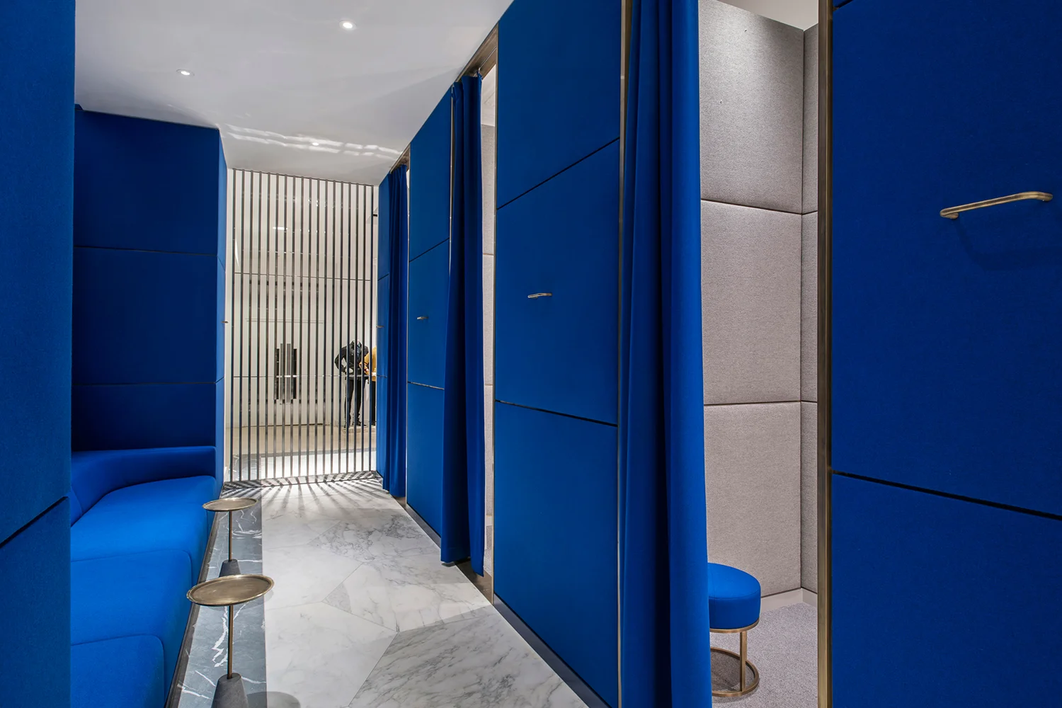 PJC-Light-Studio-Selfridges-Menswear-First-Floor-Central-11W.jpg