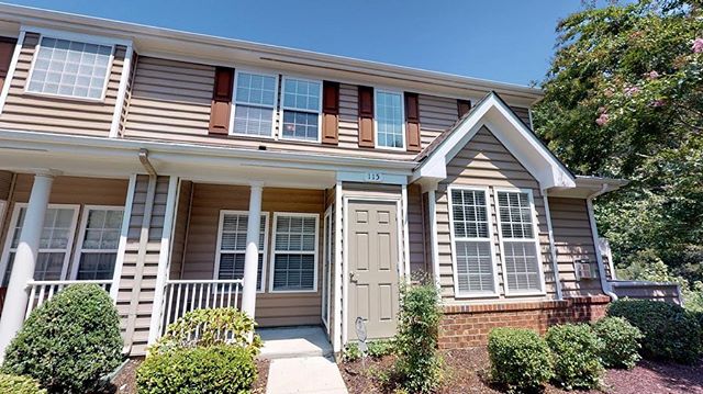 So. Many. Upgrades! New stainless appliances, new cabinets, new flooring, fresh paint, new fixtures and more! Great floor plan with a master upstairs and downstairs. Near bases, shopping and beach! 😍 Call today for a tour! 757-965-6982