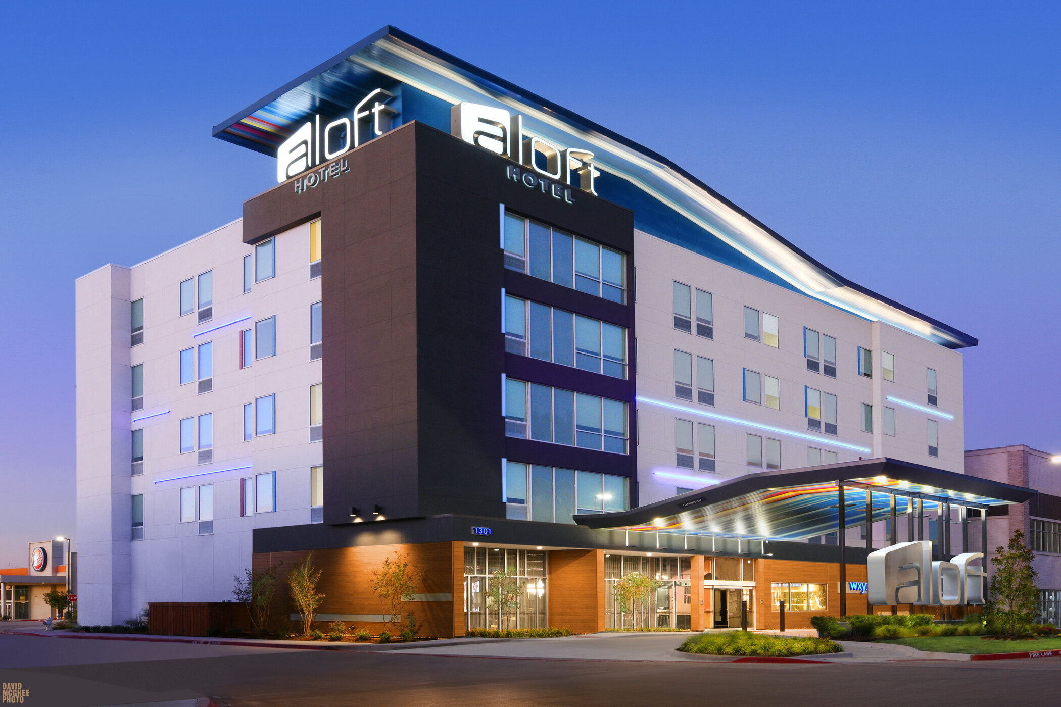 ALOFT McGhee 12©.jpg