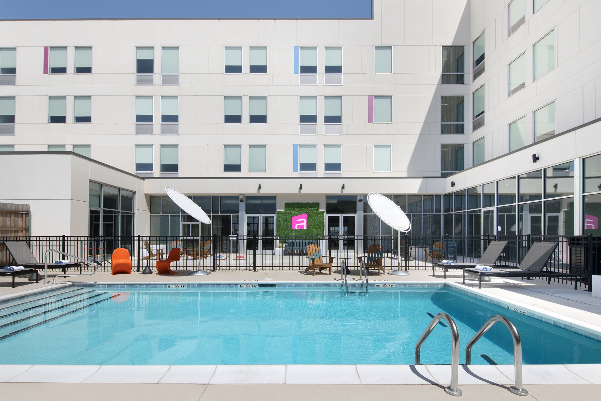 ALOFT_OKCAQ_pool.jpg