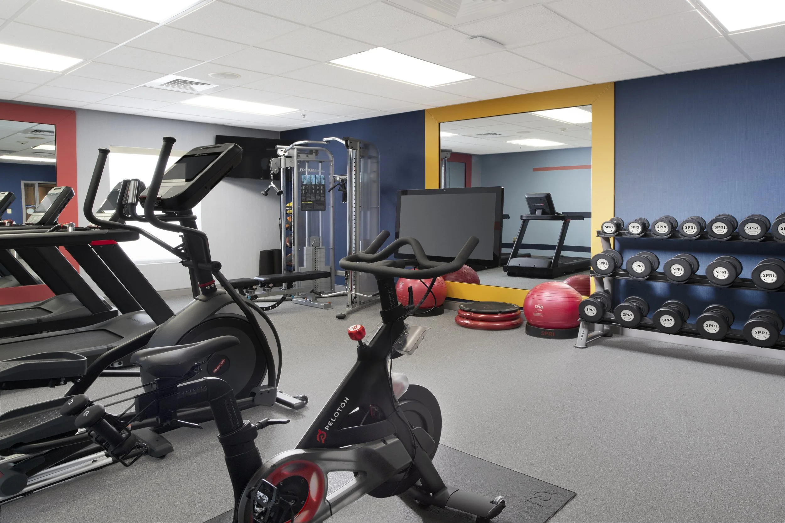 AGOSN Fitness_2.jpg