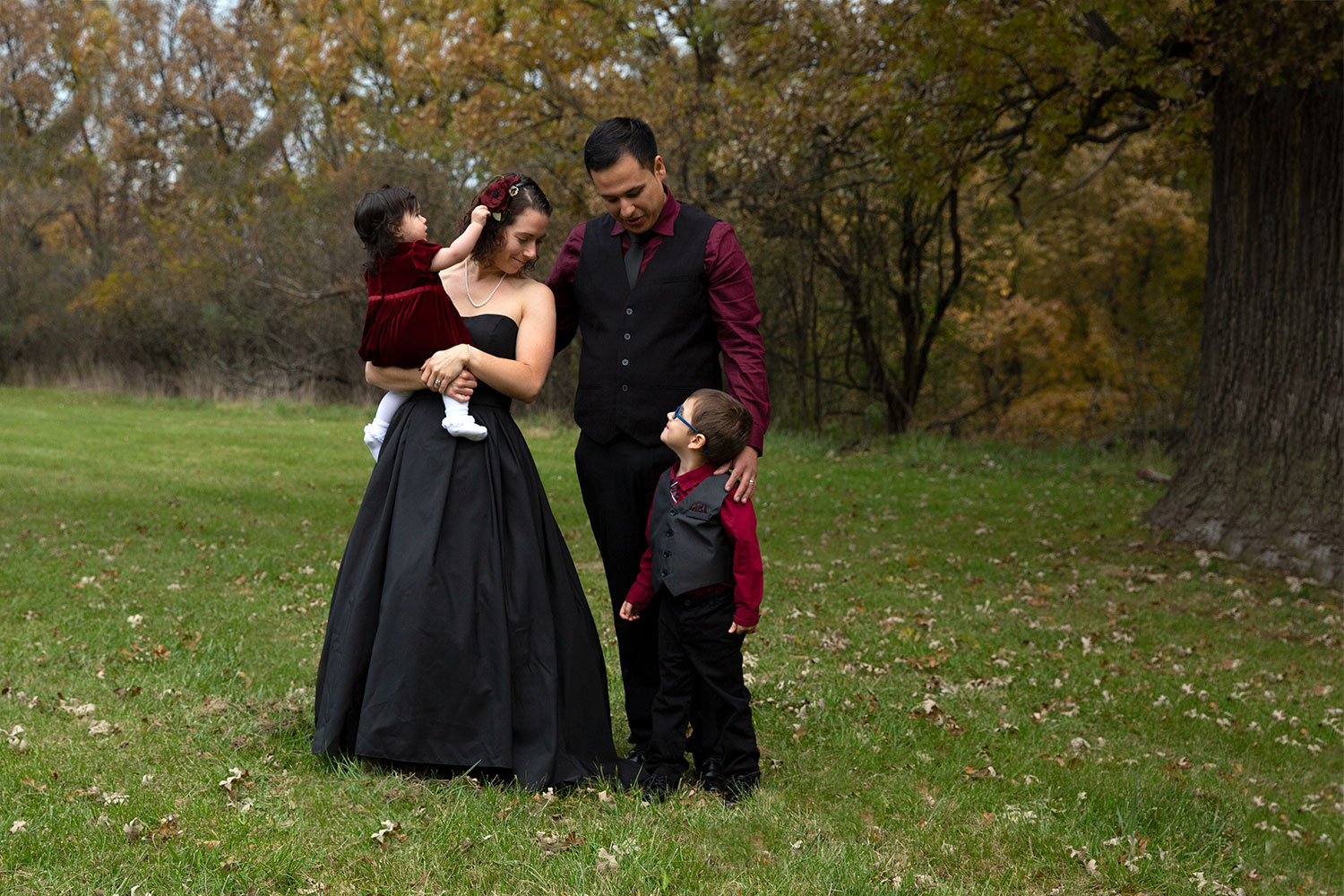 manysouls_ramirezfam5L6A9972e.jpg
