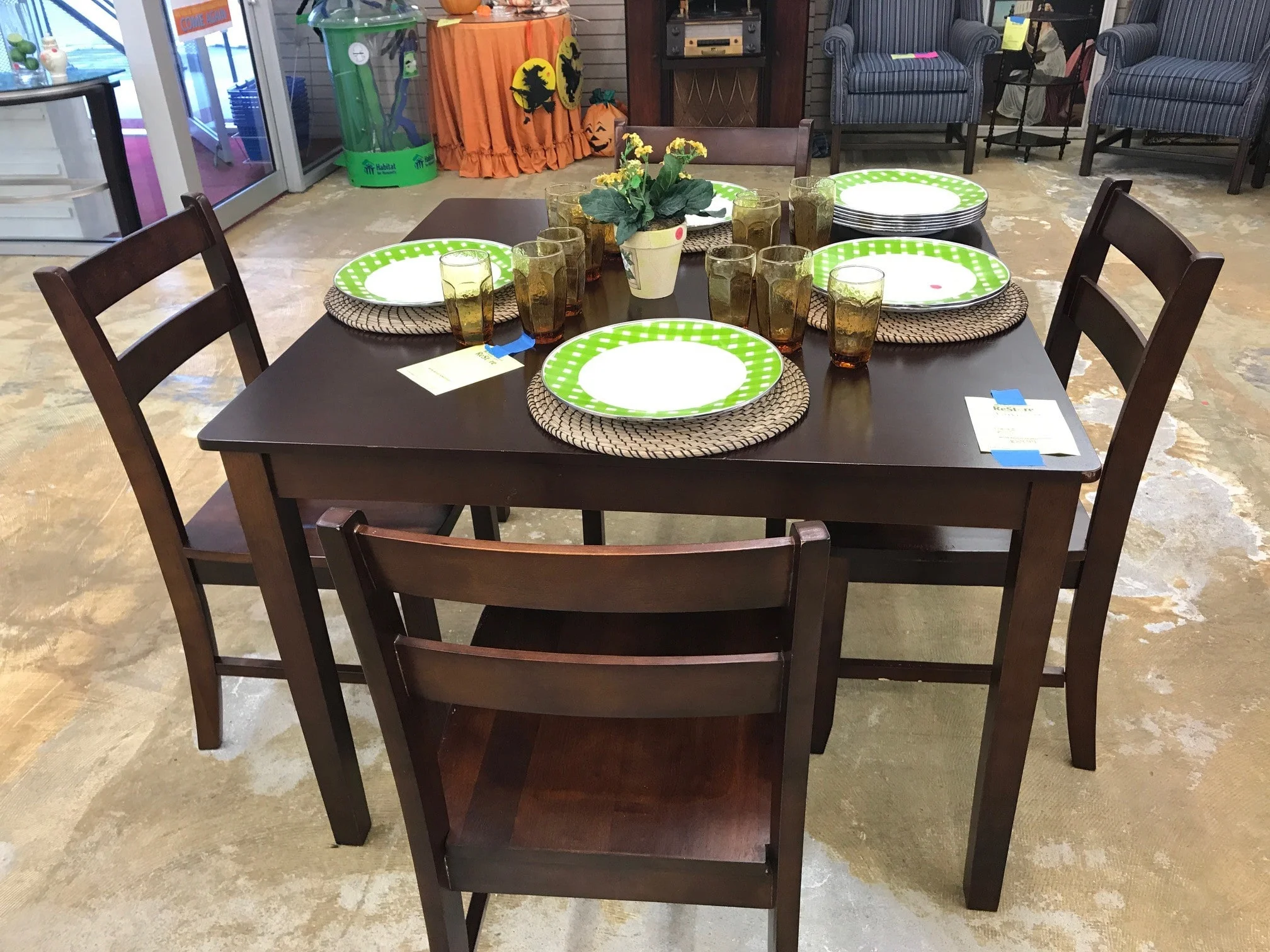 Habitat ReStore Bergen NJ - Dining Room Table (2)-min.jpg