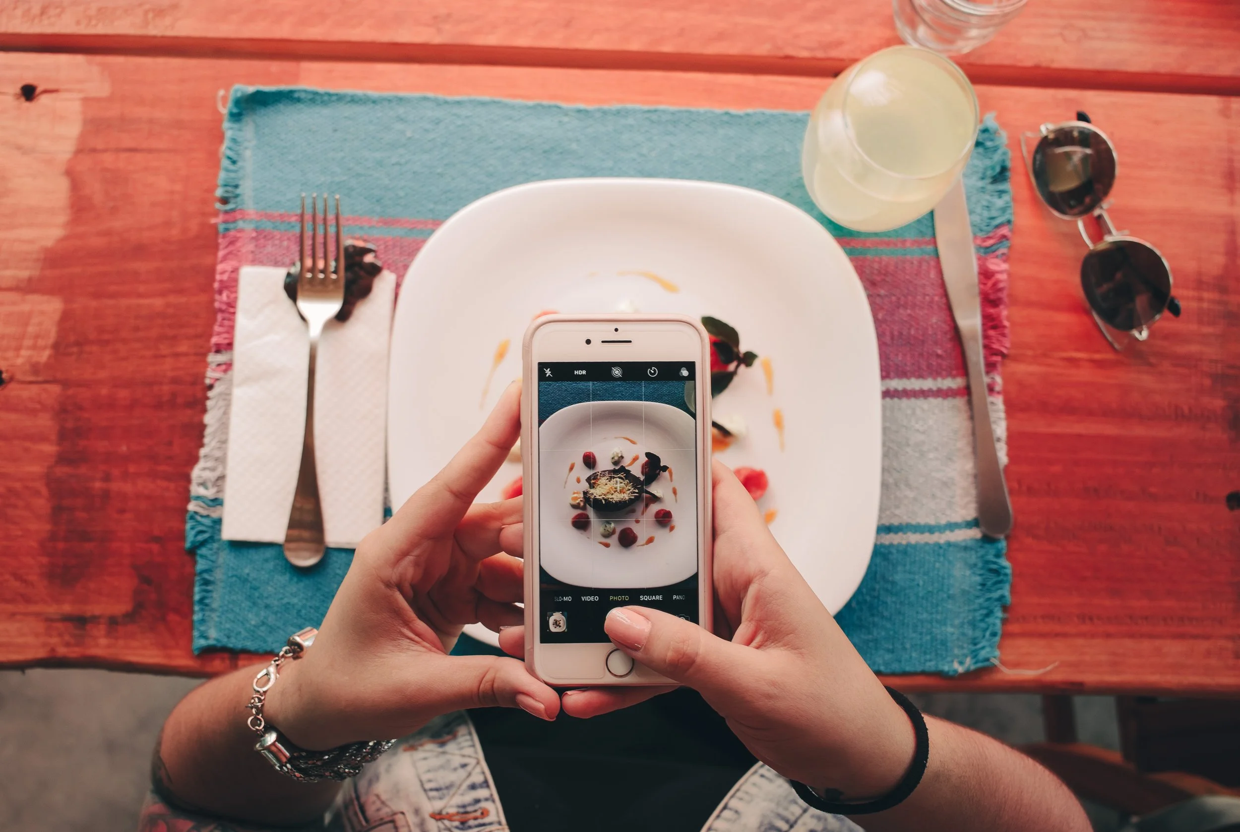 Who else is totally guilty of doing this? Phone eats first!