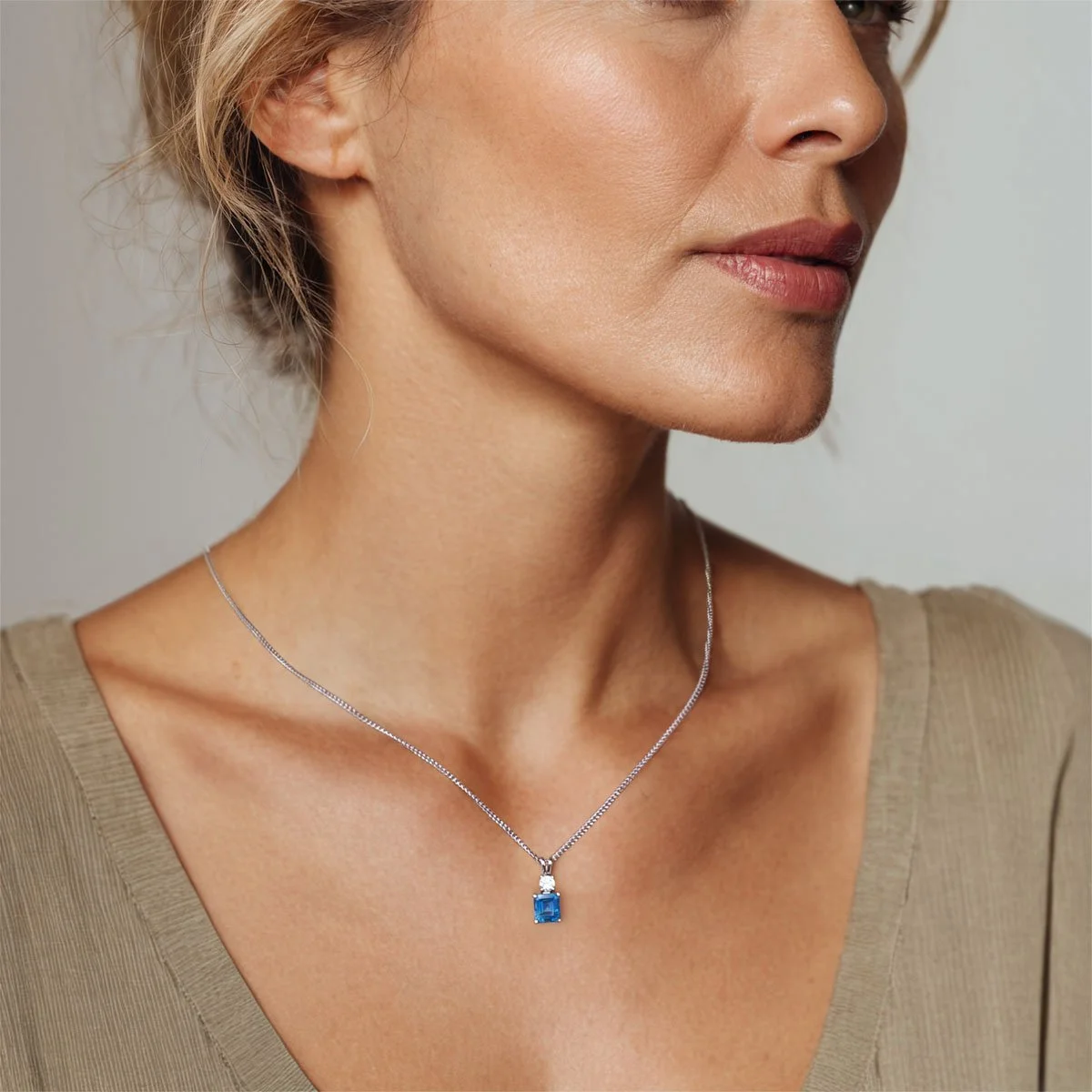Lucinda sapphire & diamond necklace aimodel