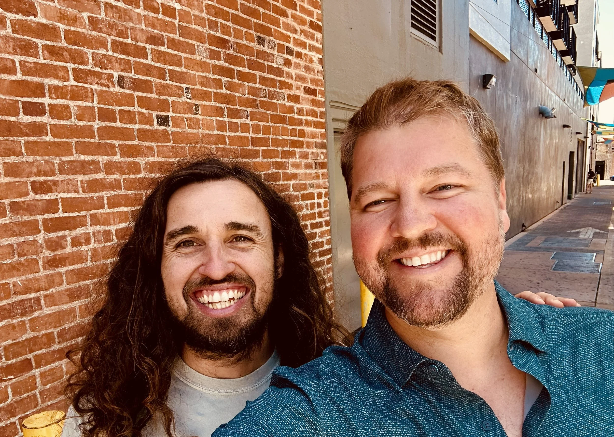 Nico Larson (Próxima Parada) &amp; Dan Curcio (Moonshiner Collective)