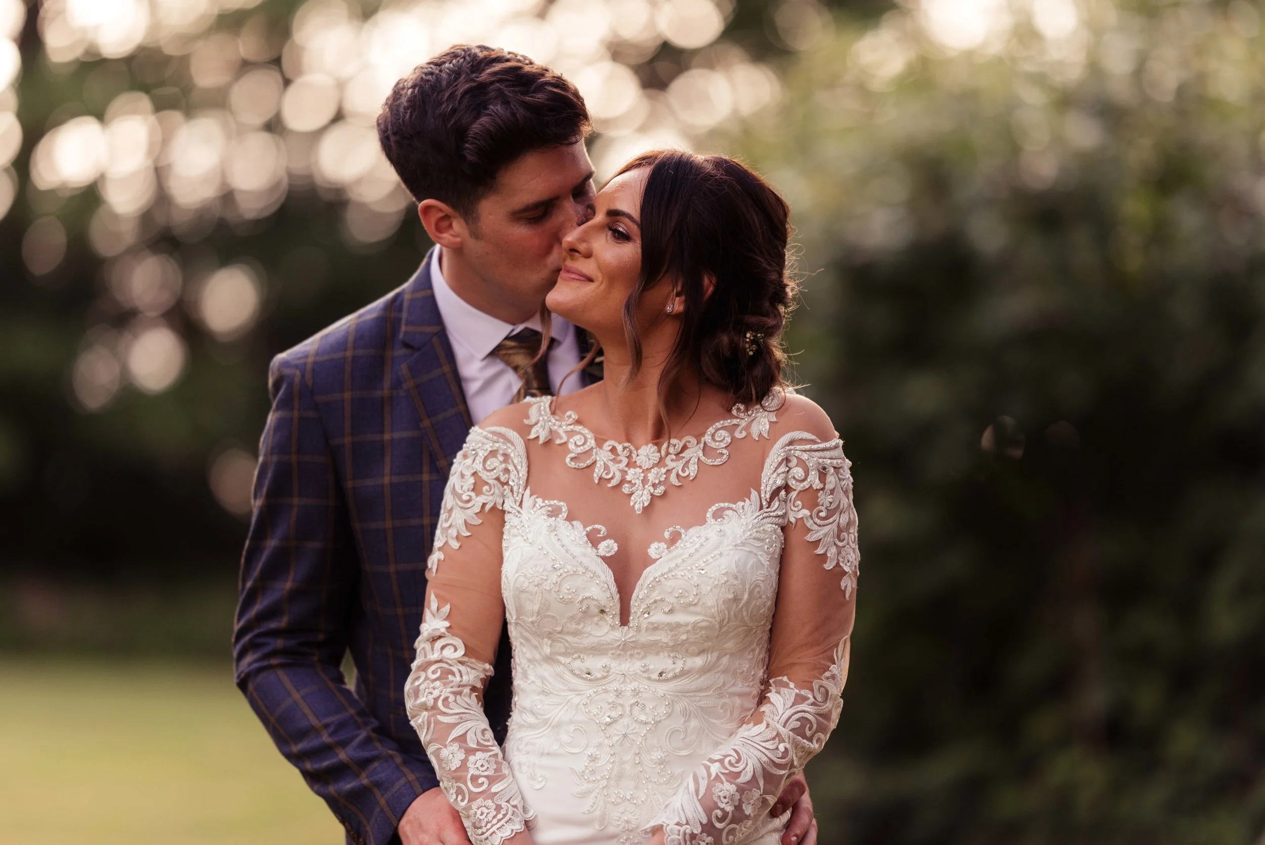 Rachel &amp; Matt // Abbey House Hotel Wedding Photography