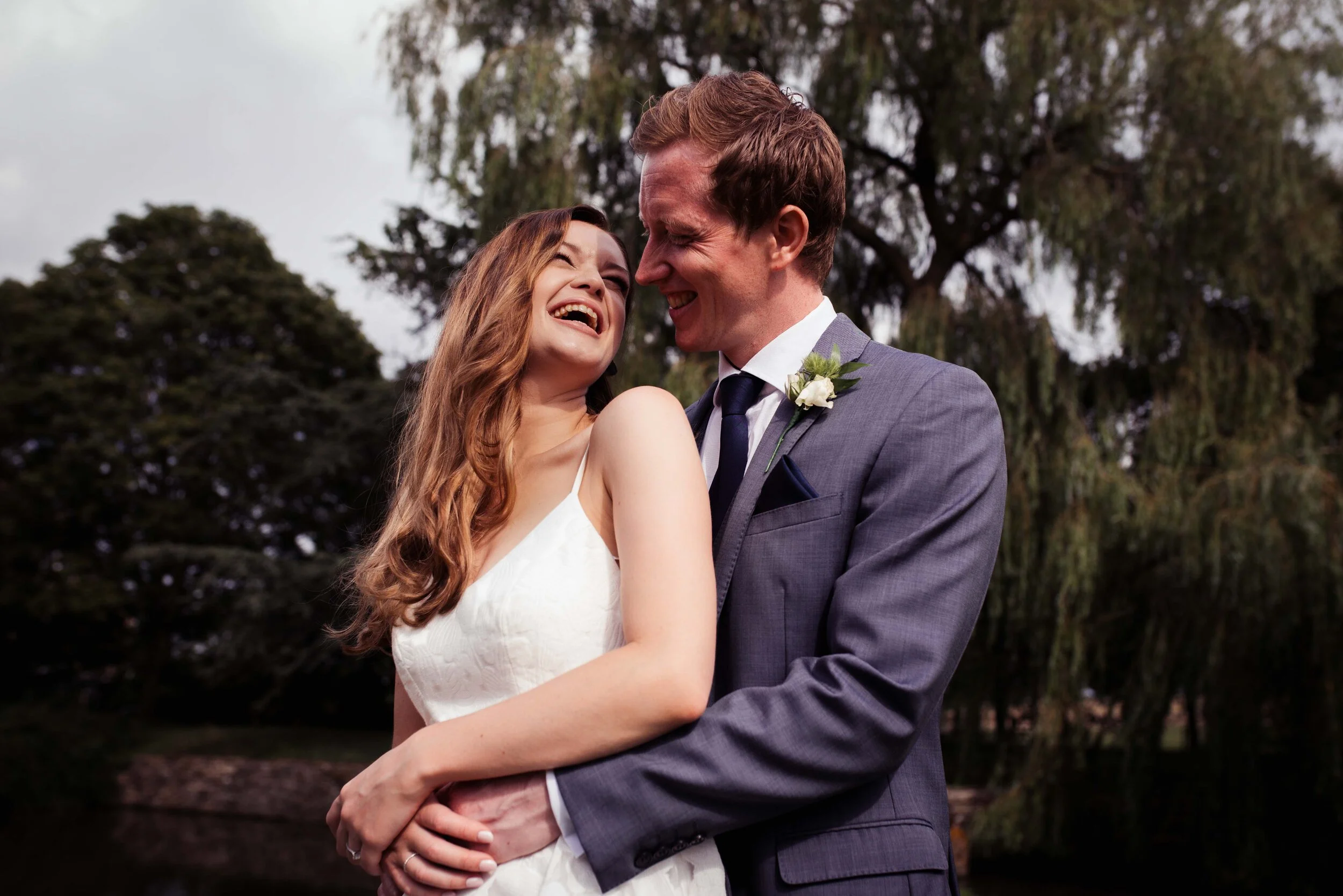 Laura &amp; Anthony // Oxleaze Barn Wedding Photography