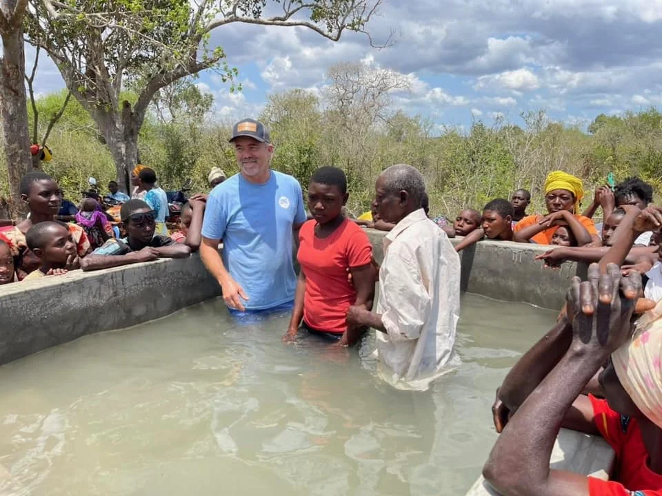 kenya baptism 1.jpeg