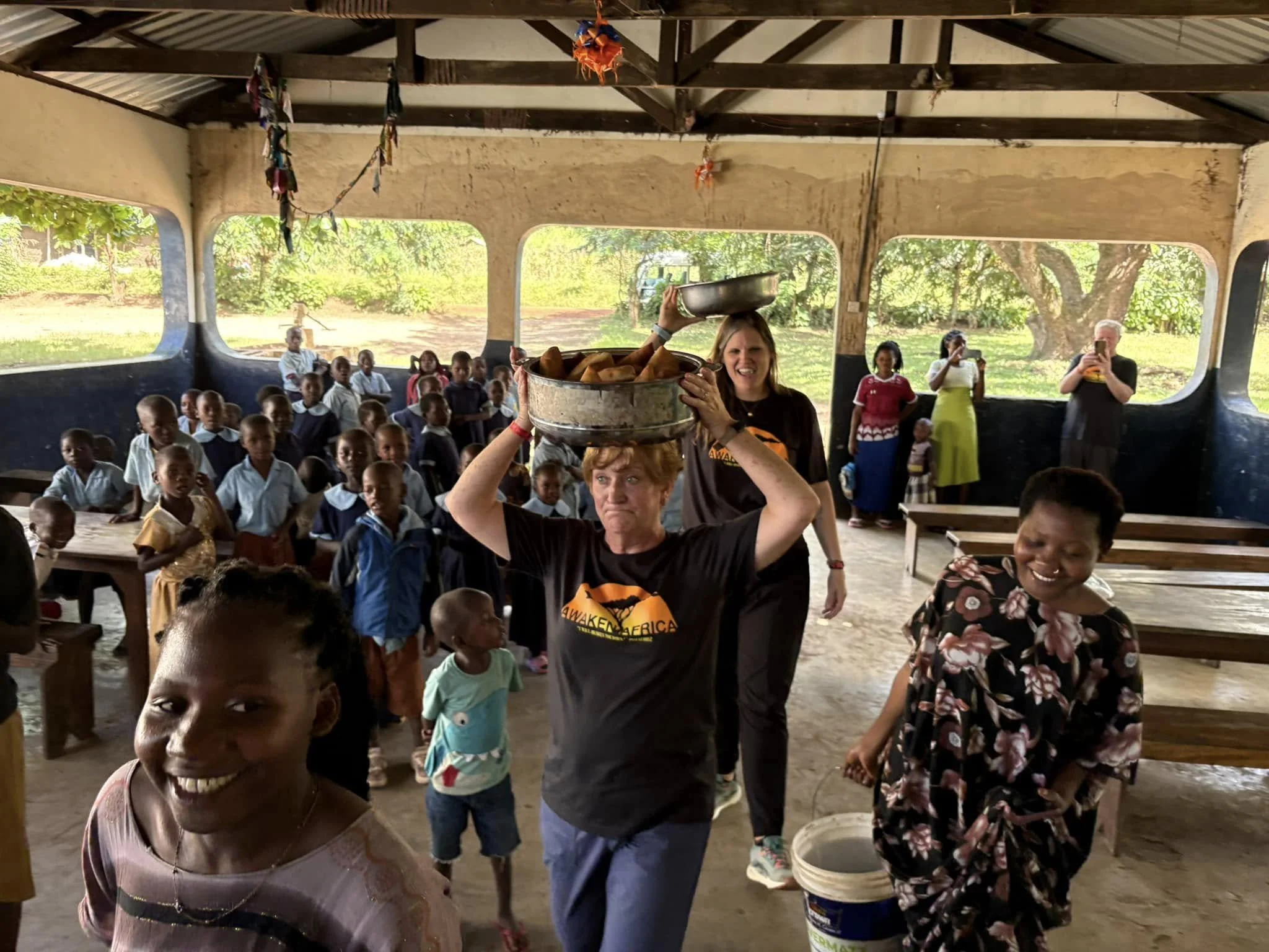 Hallmark Church team serving in Kenya with MANNA Worldwide