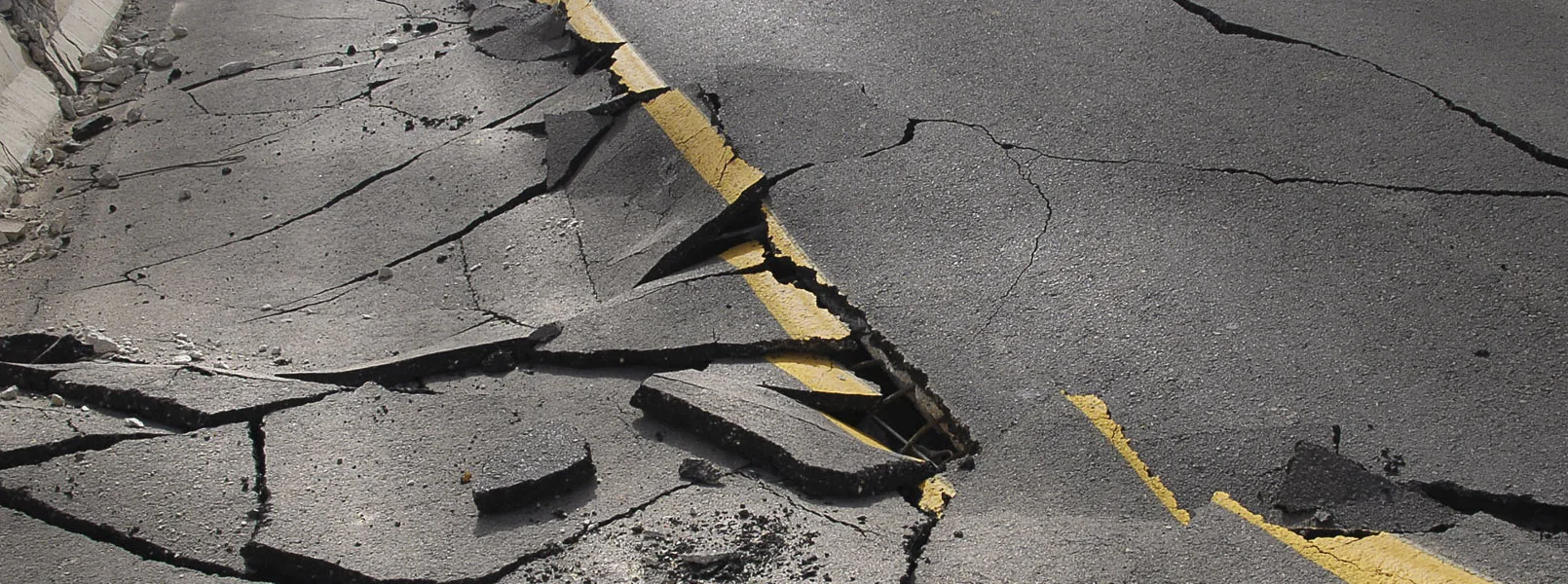 Earthquake_W.jpg