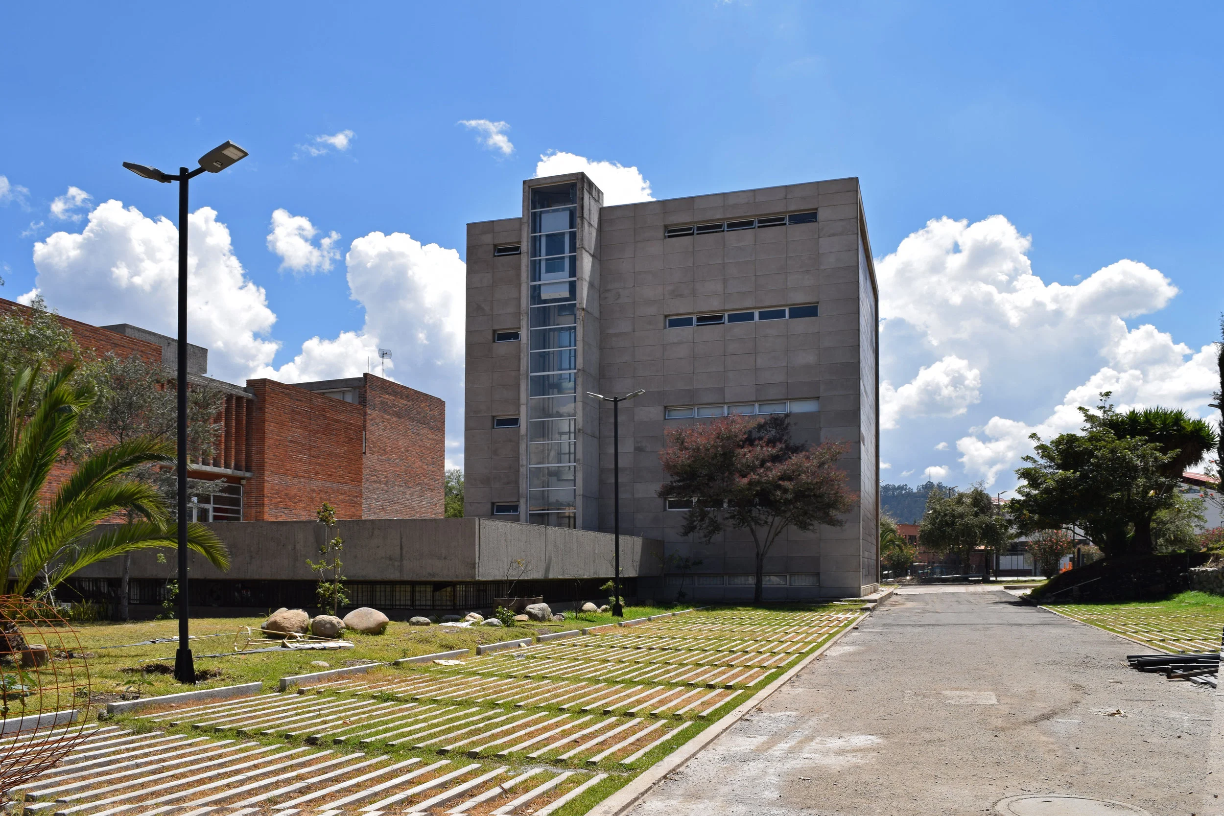 ESTACIONAMIENTO VERDE