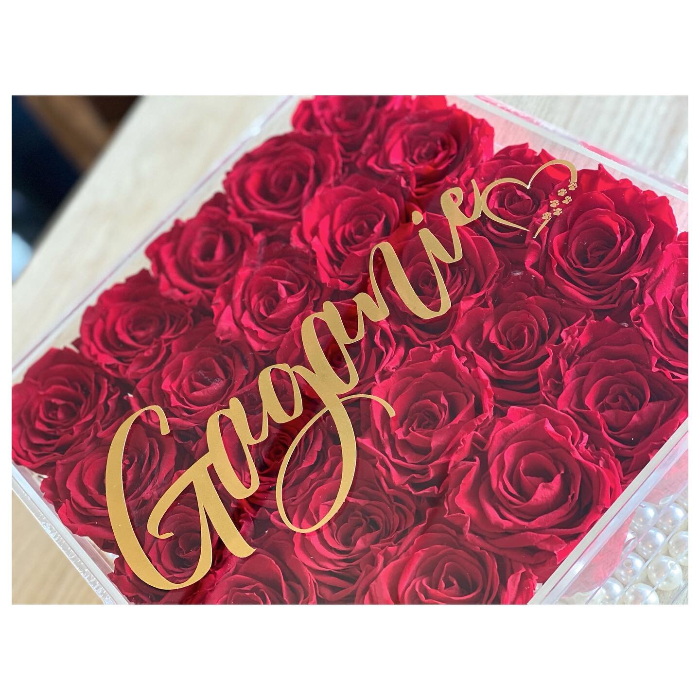 One of our favourite Eternal Rose Boxes to date &hearts;️🐾 25 Beautiful Red Roses, designed to Last 1 to 3 Years &amp; More 🧿
.
S h o p 🌹 O n l i n e . at www.pinkpetals.ca
.
For all of your wedding or event floral needs, please contact Pink Petal