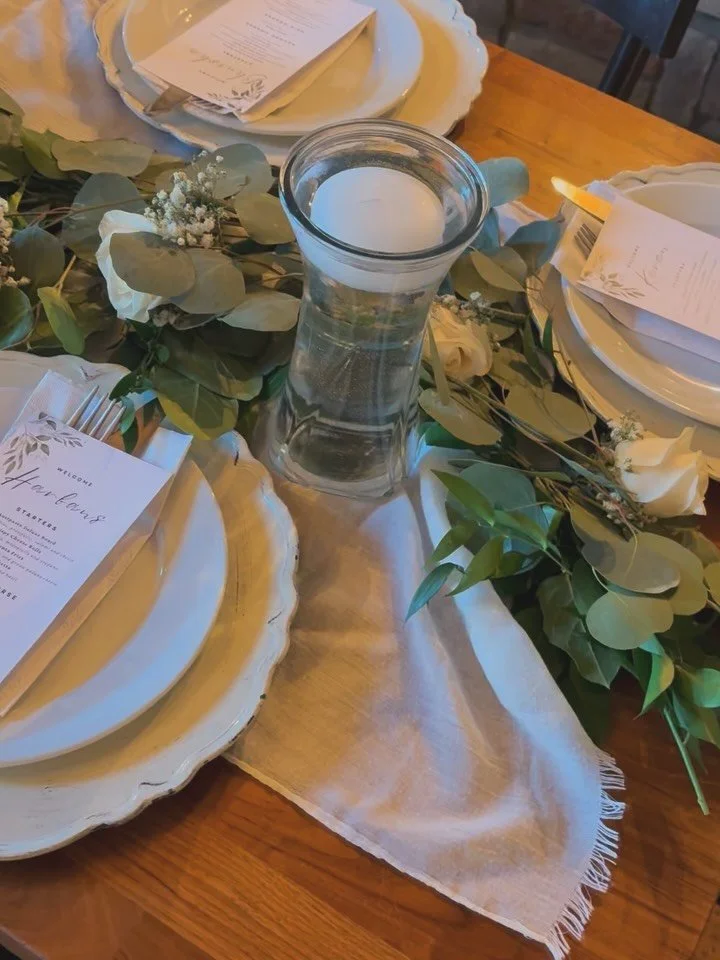 We celebrated a wedding very near &amp; near to our heart. Congratulations Surina &amp; Sean ❤️🥂

Simple, pure and beautiful 🌿💐

All 2026 Brides, schedule your WEDDING CONSULTATION today! Contact Pink Petals at info@pinkpetals.ca Or by phone 📞 at