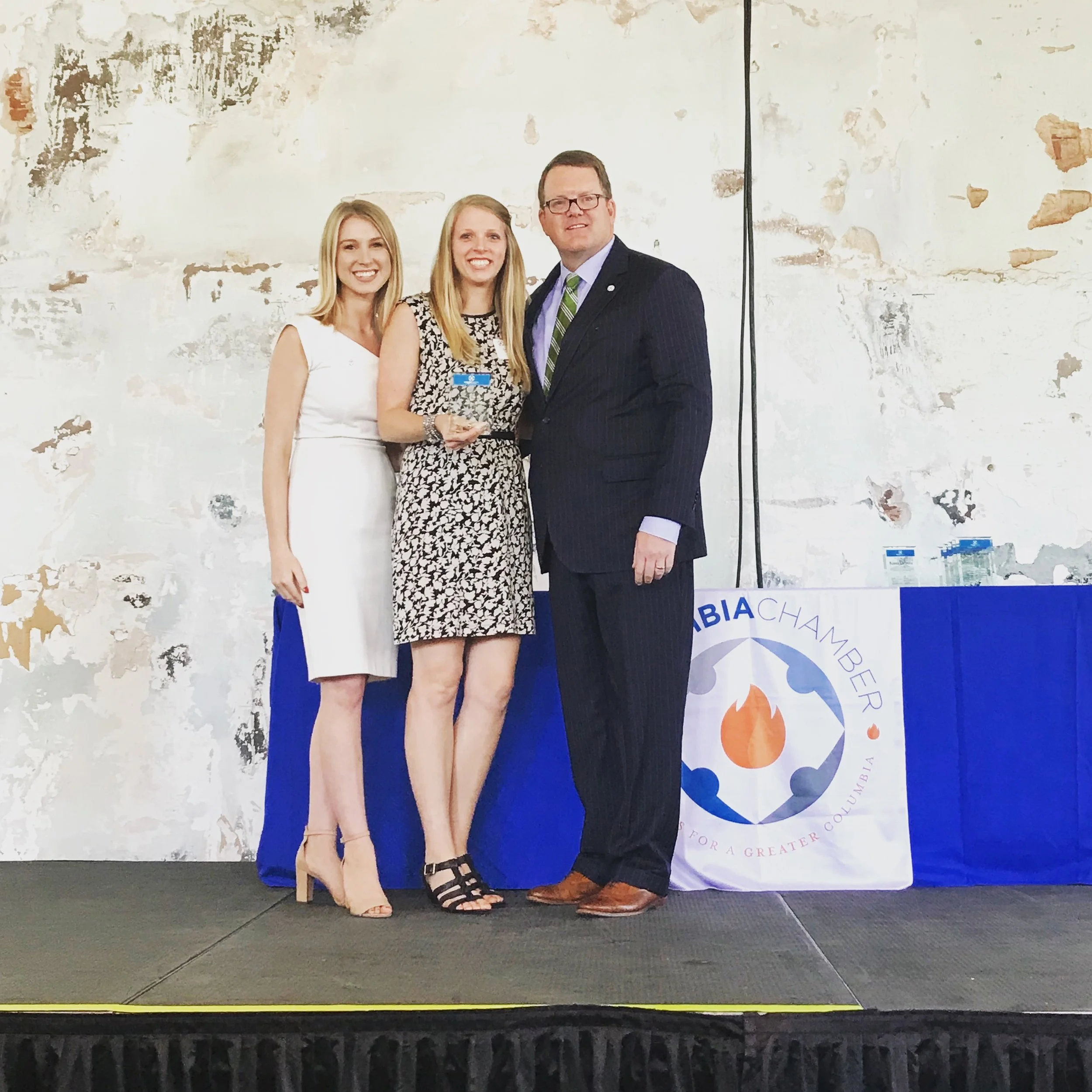 Laura Burns Receives Award at Leadership Columbia Graduation