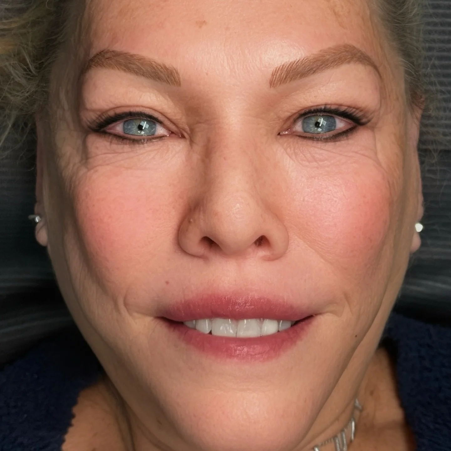 It&rsquo;s #touchup your #permanentmakeup season ❤️💚❤️ retouched #microbladedbrows and #permanenteyeliner in time for the holidays 😍#explorepage