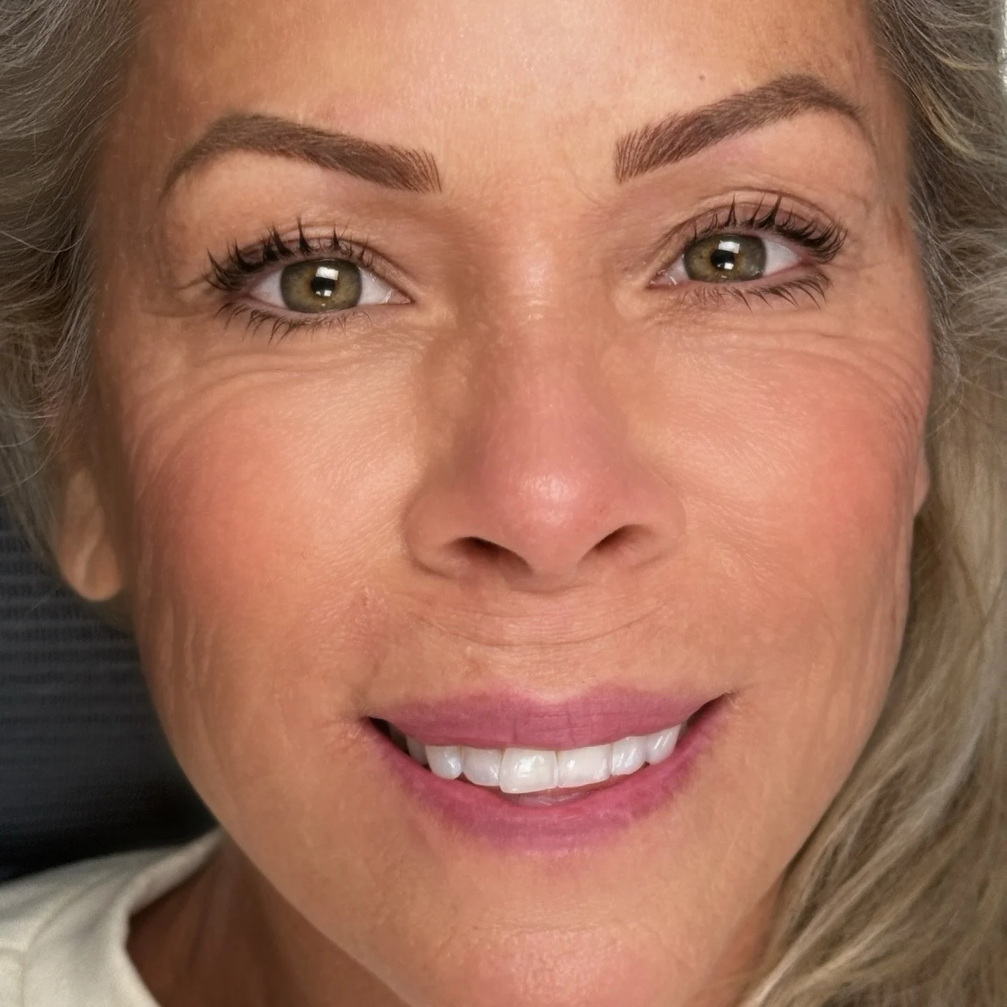 The holidays are coming and if you don&rsquo;t know what to get her? She told me she wants #brows so get her a gift certificate and make her #wishcometrue 🥰💖🎄 #holidaygiftideas #beautygifts #njtattooartist #bestofnjbeauty #explorepage✨