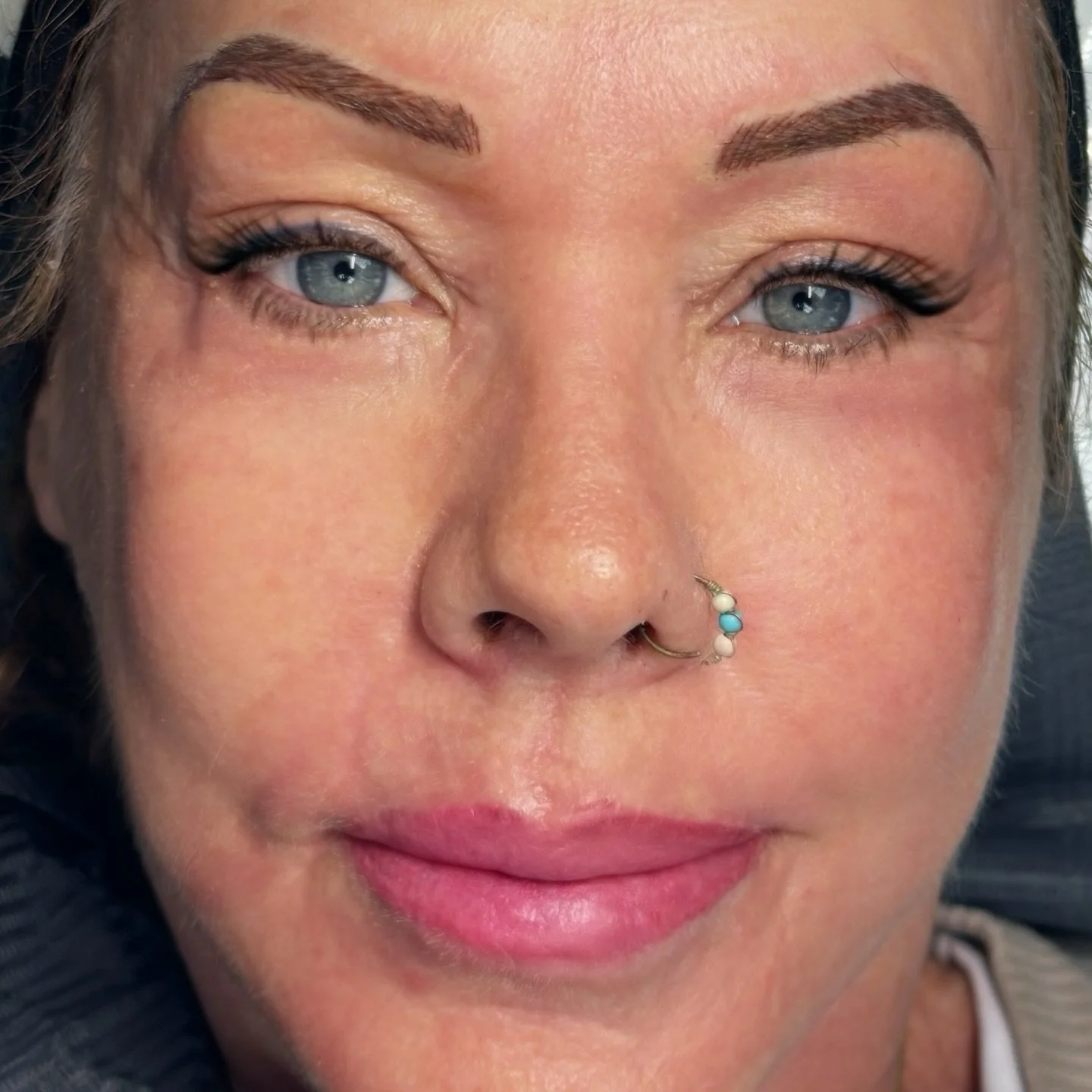 That #lipblush color 😍 I love a #pinklipstick look and #brows touched up after a chemical peel which can sometimes discolor #permanentmakeup