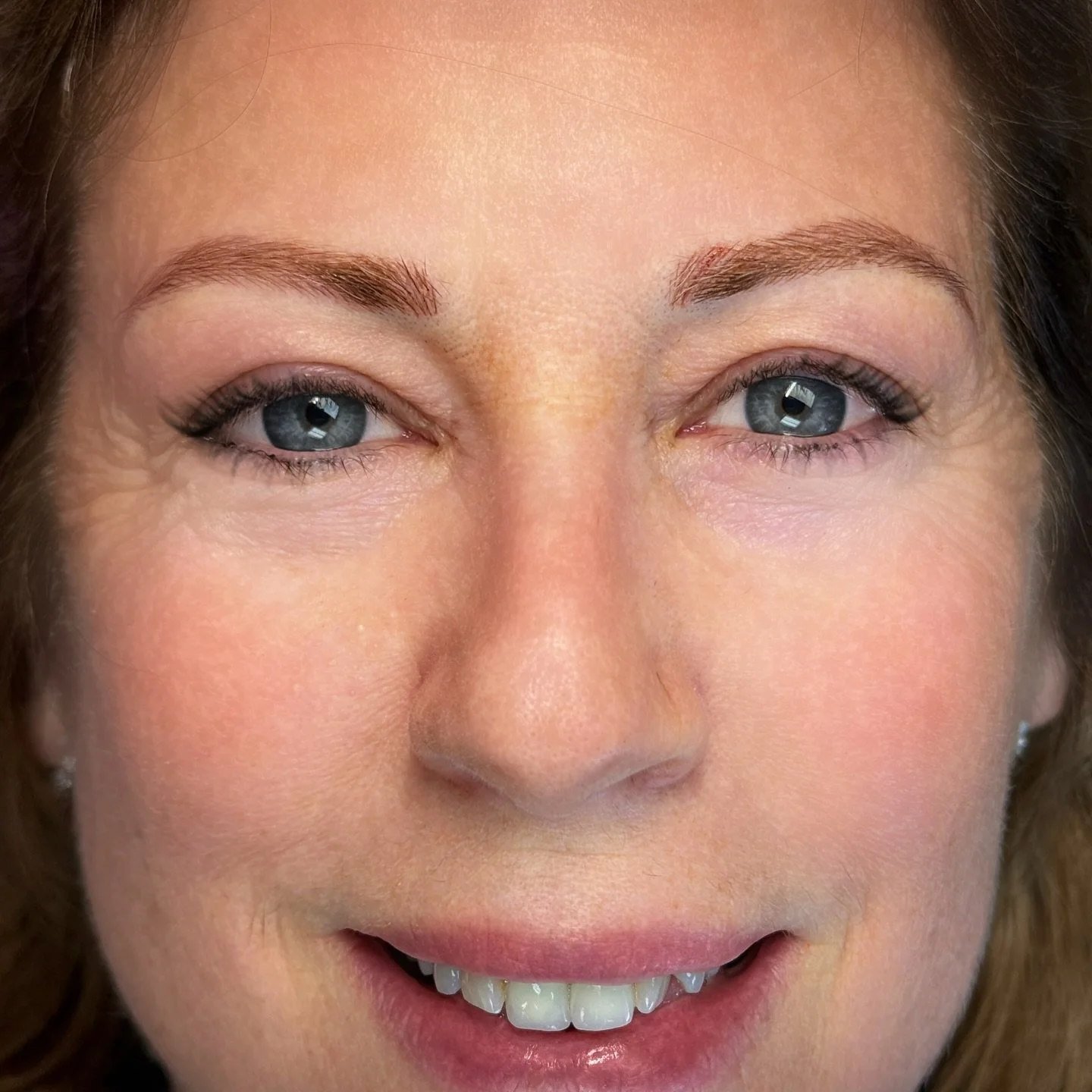 It really doesn&rsquo;t get any better than these #microbladedbrows for summertime 🌸😍 if you&rsquo;ve been hesitating to come see me, now is the perfect time. $100 off if you book your appointment (even in May!) by April 30 using code NEW100. Book 