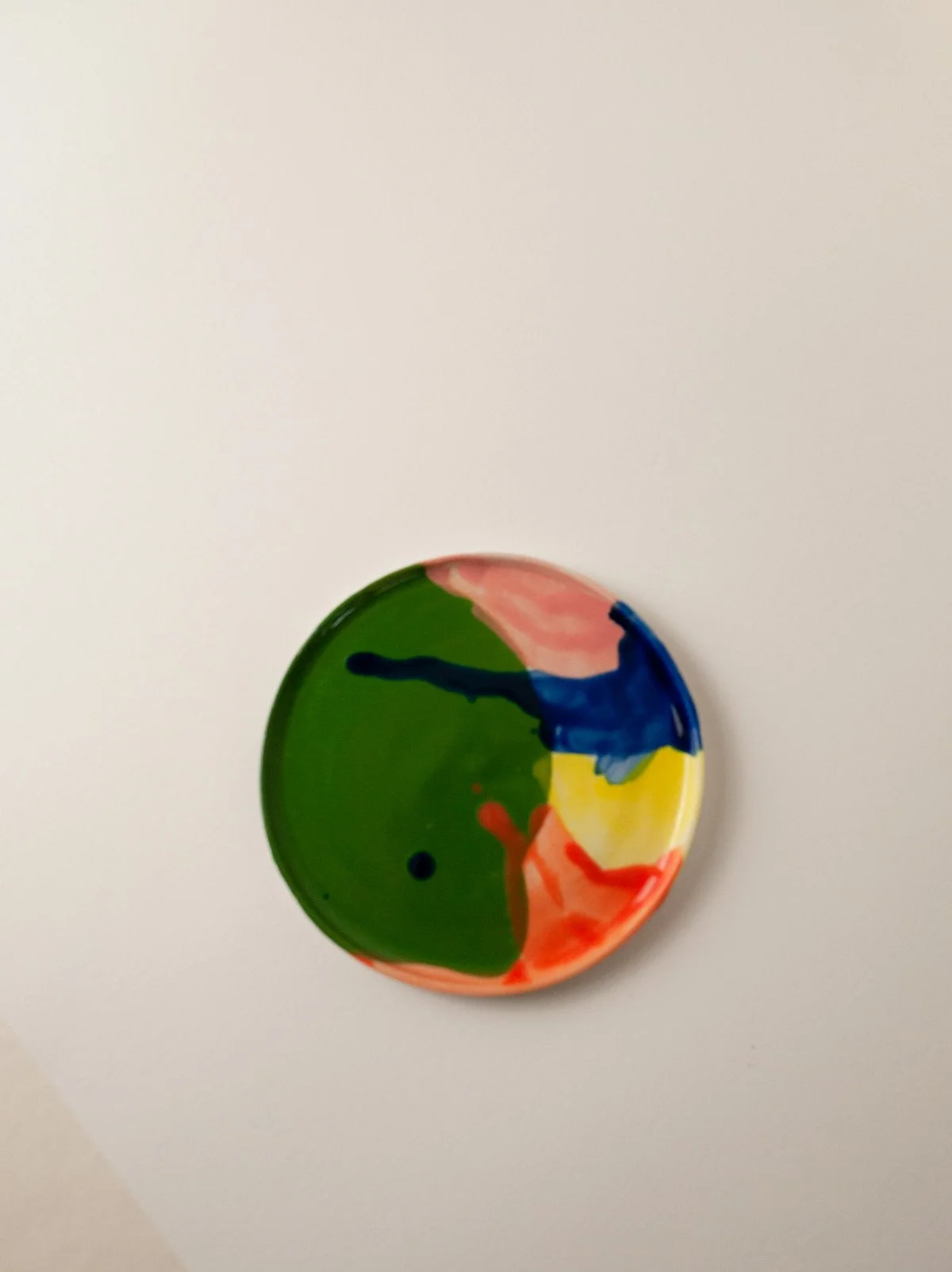 Reconsider-by-carole-touati-petite-assiette-couleurs.jpg