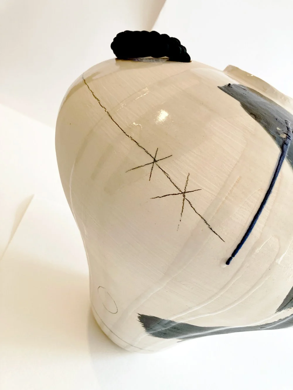 vase-croix-reconsider-carole-touati-d.jpg