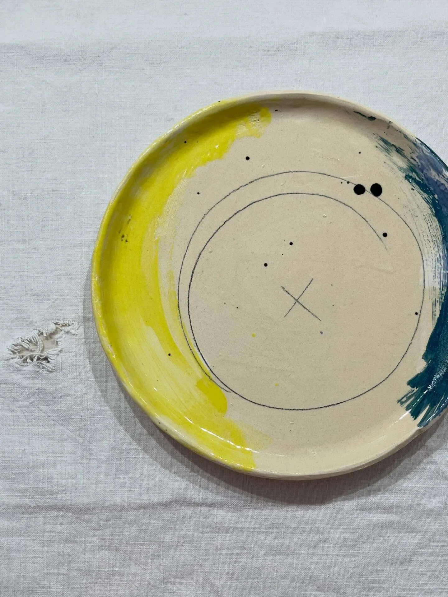 Les assiettes en gr&egrave;s. Pi&egrave;ces uniques 🍽️