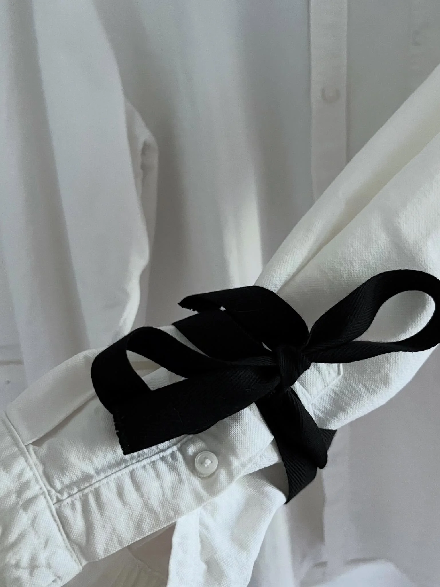 &Agrave; l&rsquo;atelier v&ecirc;tements et c&eacute;ramiques se pr&eacute;parent pour les portes ouvertes du 14 mai. Je pr&eacute;senterai des nouveaut&eacute;s mais aussi des pi&egrave;ces d&rsquo;archive rapport&eacute;es de Barcelone. &Agrave; tr