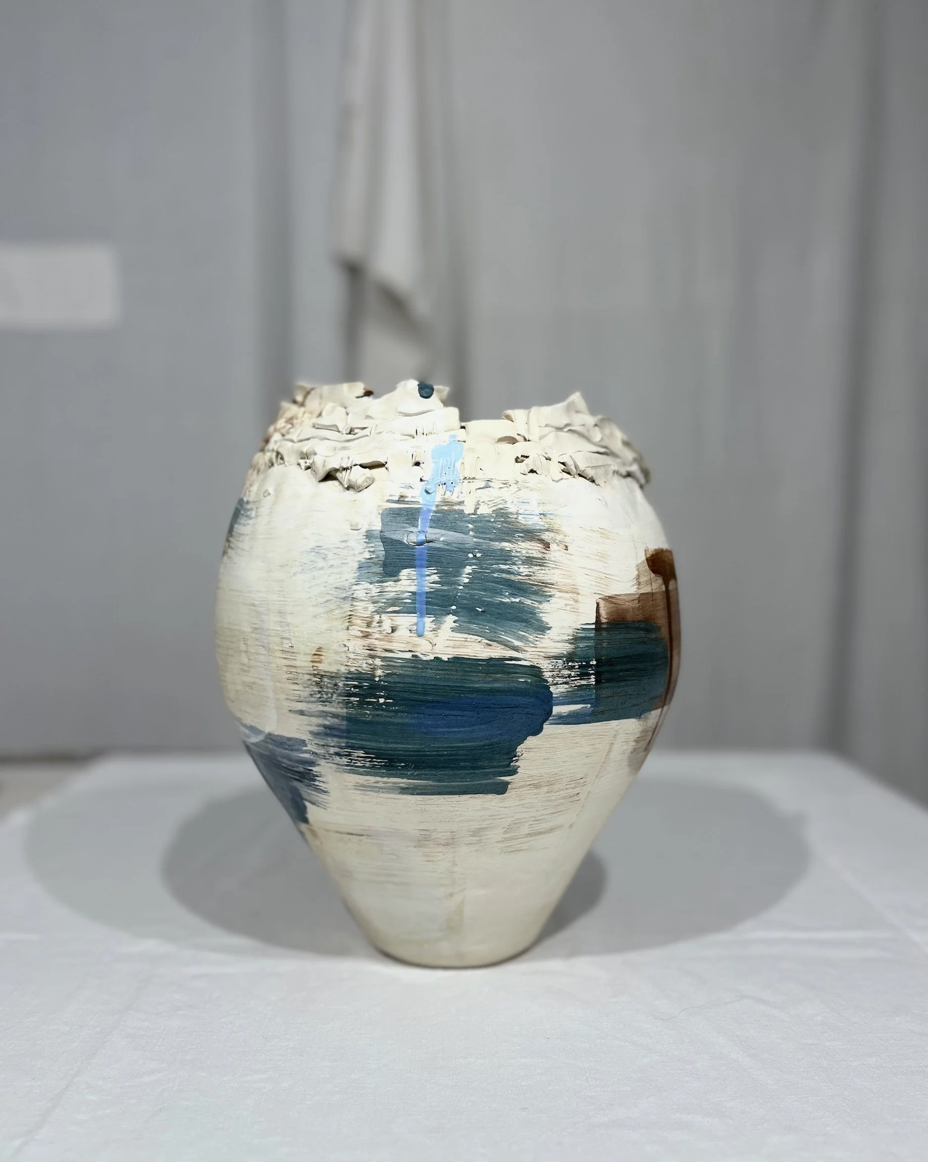 Vase Pigments reconsider by carole touati 3.jpg