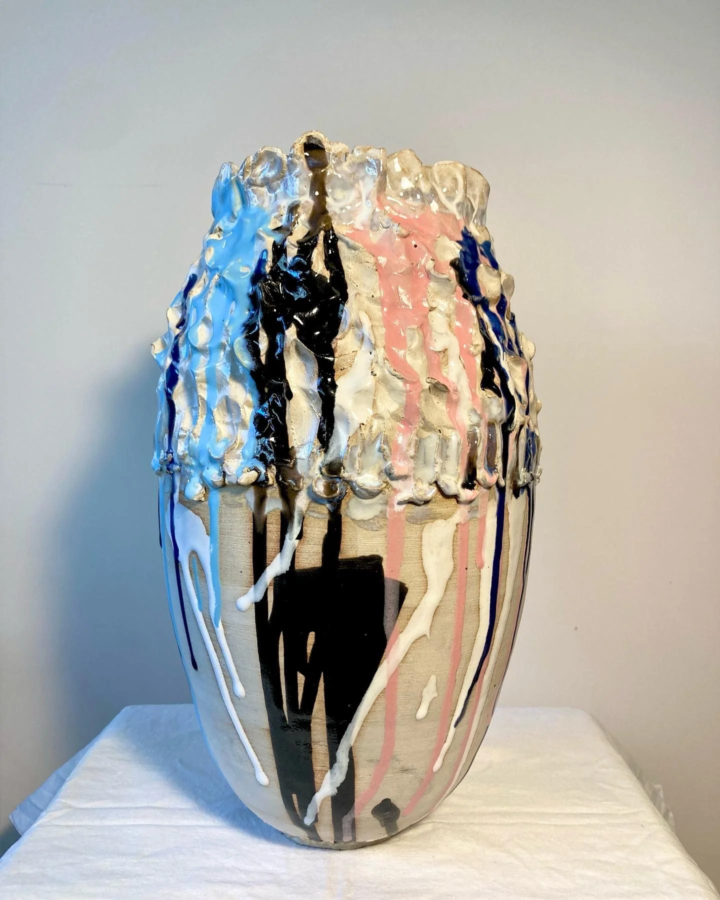 Vase reconsider Meringue.JPG