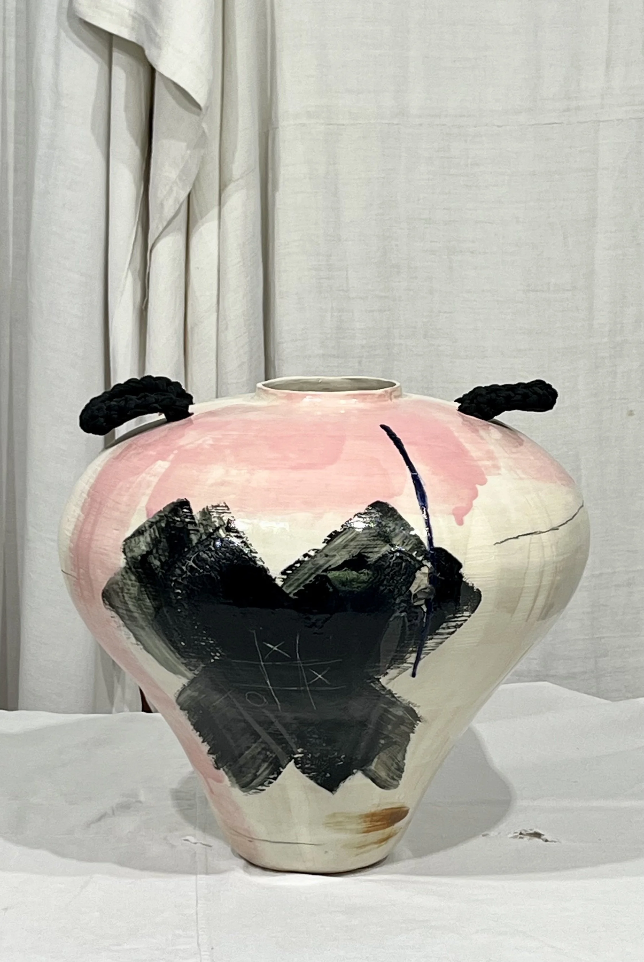 grand vase croix reconsider.jpg