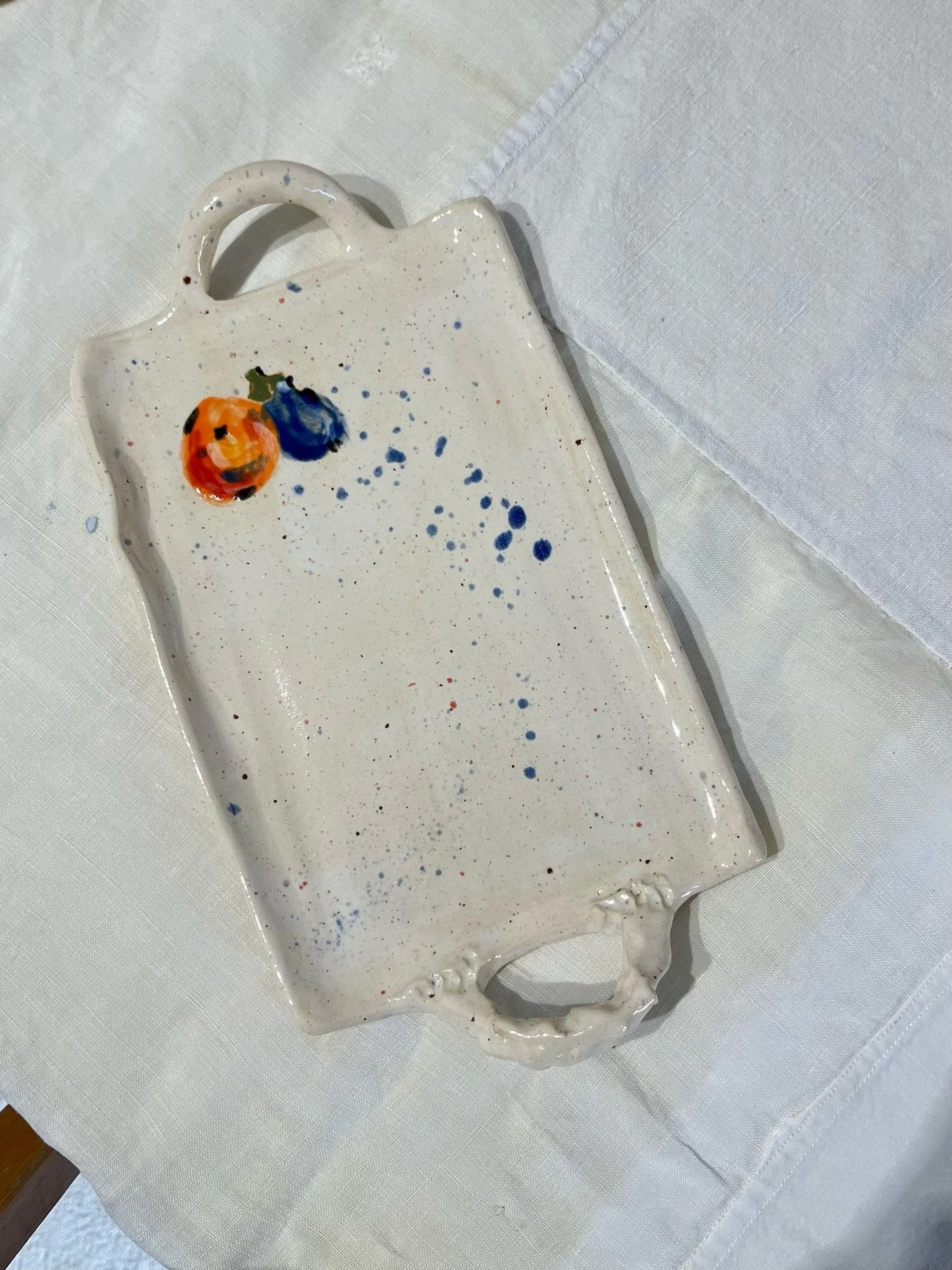 Clay plate "Vaussery" collection