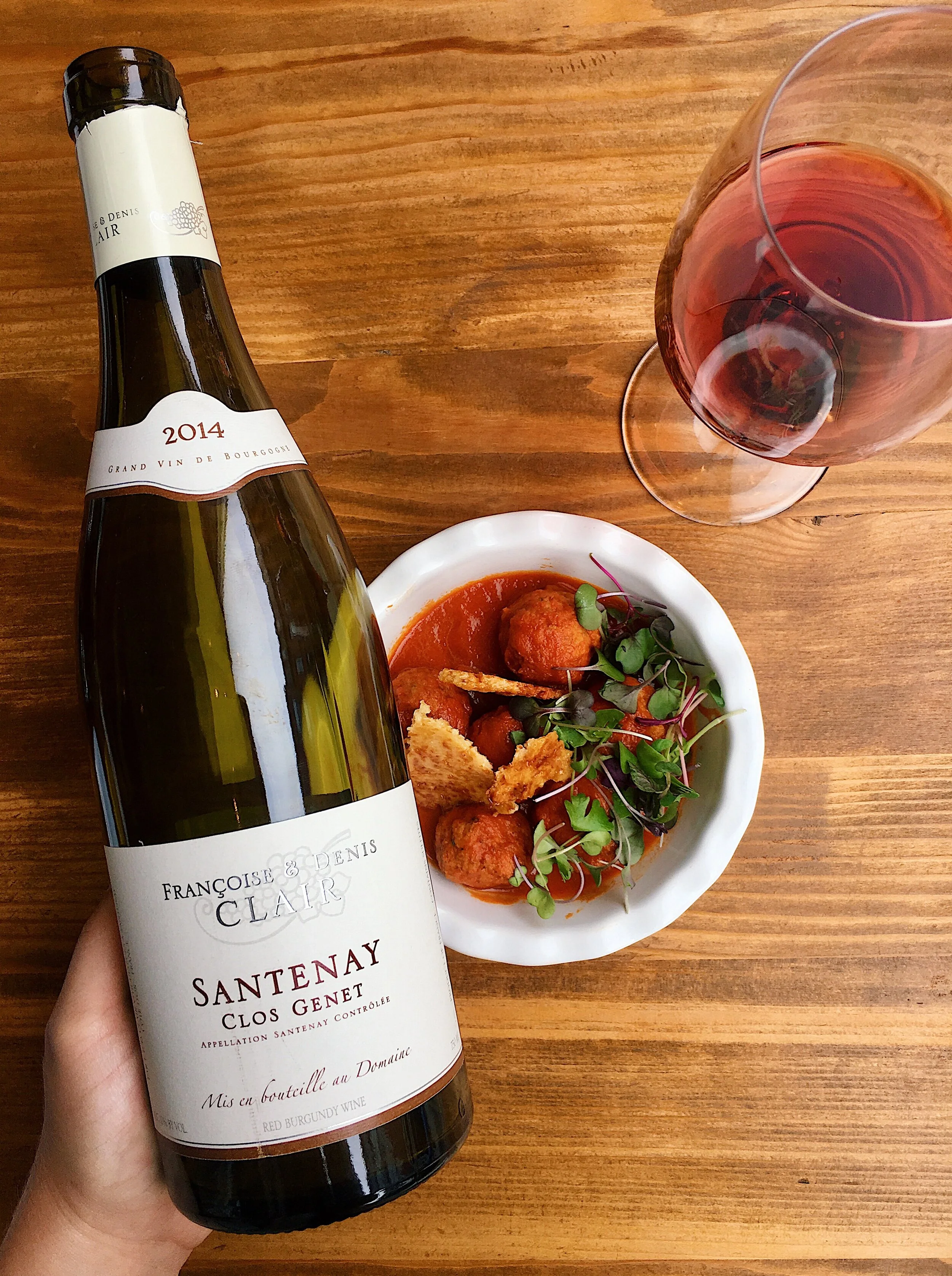 wine_wise_walk_red_portland_maine_france_pinotnoir_surlie_burgundy.jpg