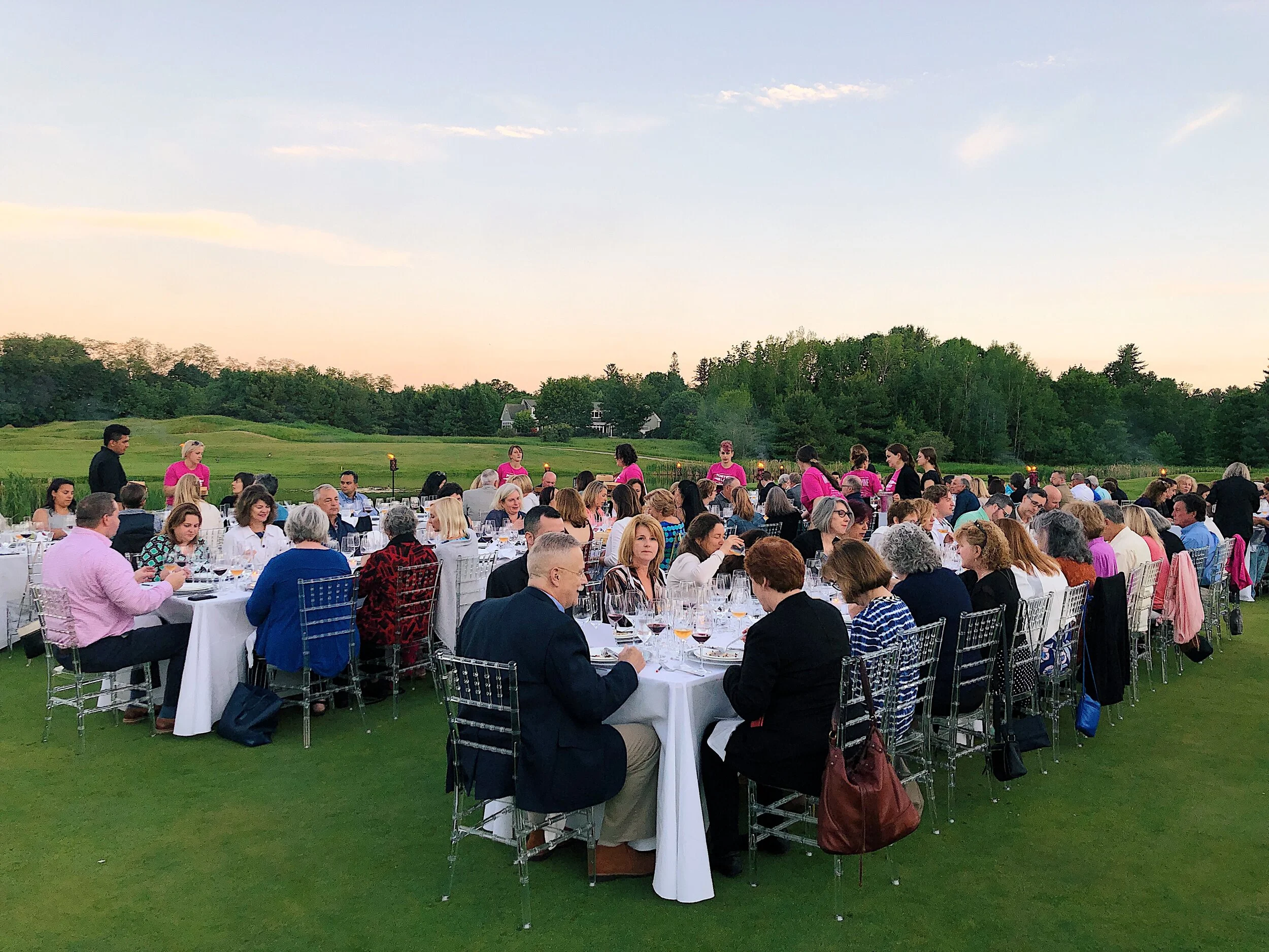 PWW_2019_WomeninWineDinner_fcc2.JPG