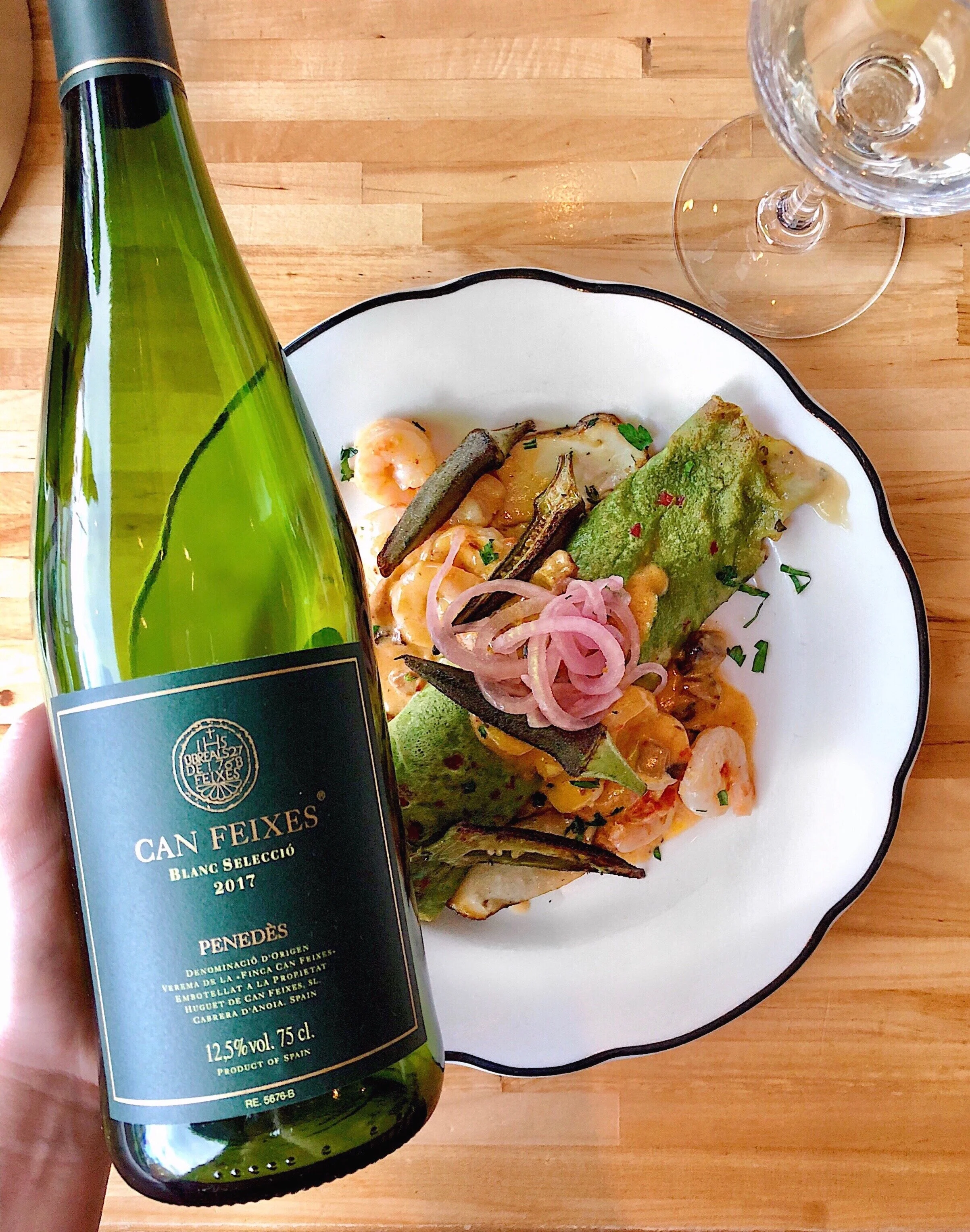 wine_wise_walk_white_portland_maine_spain.jpg