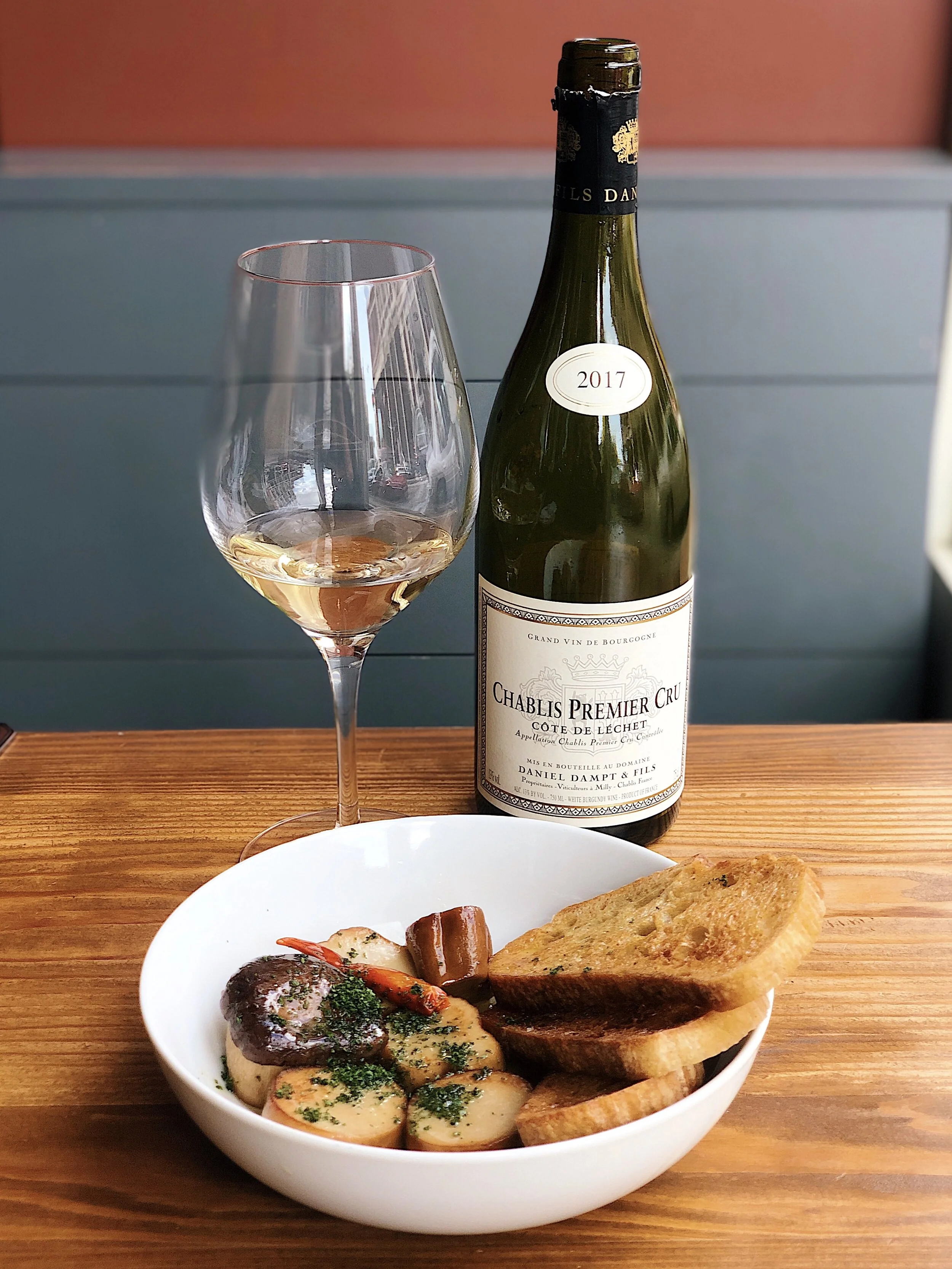 (SOLD OUT) Wine + Food Walk: Delicious France