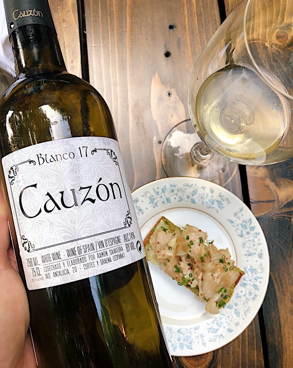 (SOLD OUT) Wine + Food Walk in the West End: Emerging Wines