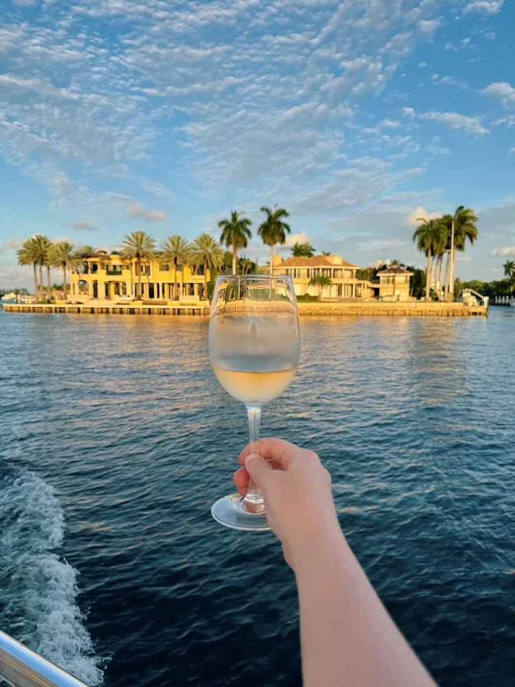 Sunset Fine Wine Cruise in Fort Lauderdale: Delicious Europe