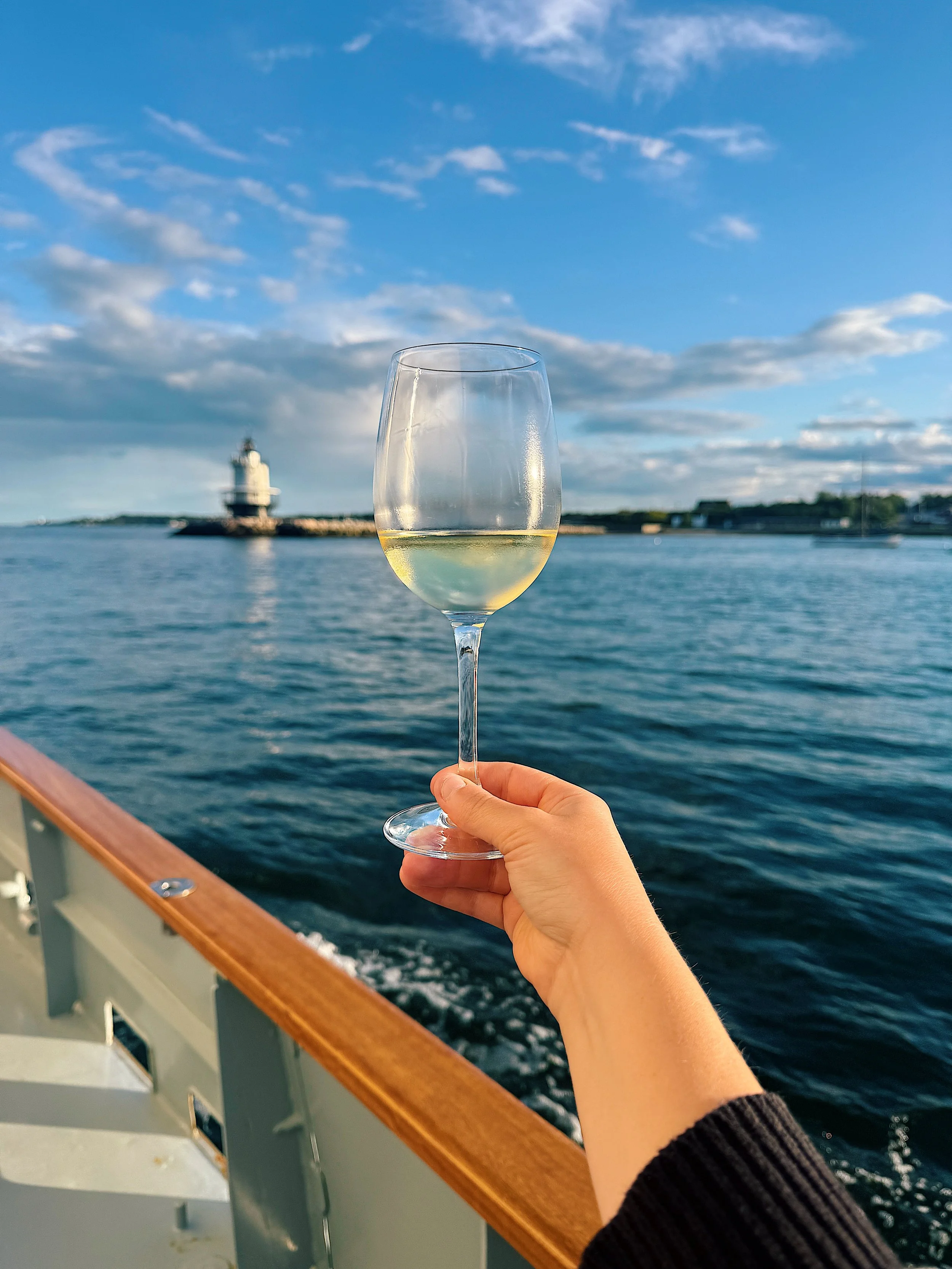 Wine_Wise_Sail_Portland_Maine_Italy_Italian_chef_solo_white_glass_lighthouse.jpg (Copy) (Copy)