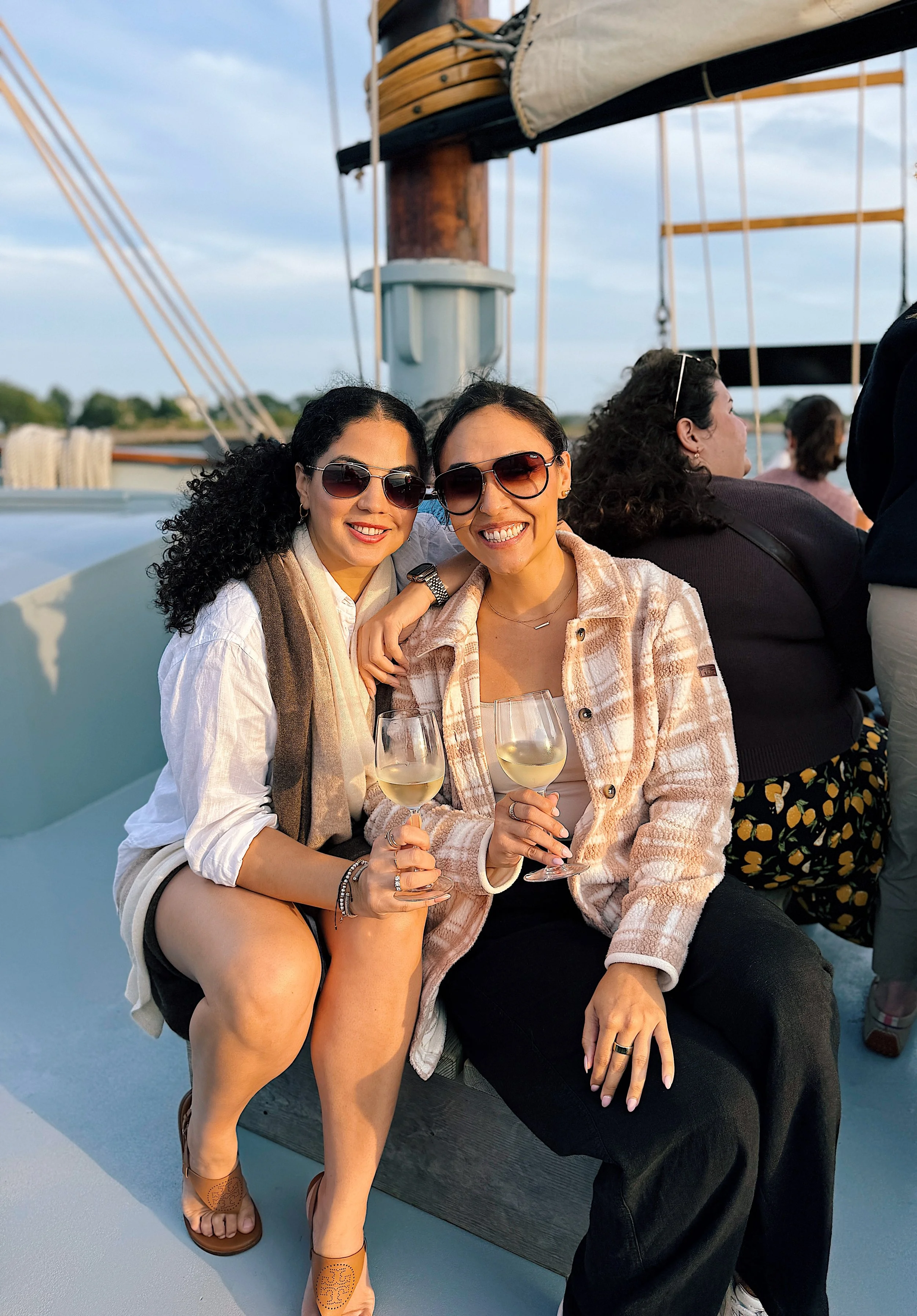 Wine_Wise_Sail_Portland_Maine_girls_people.jpg (Copy)