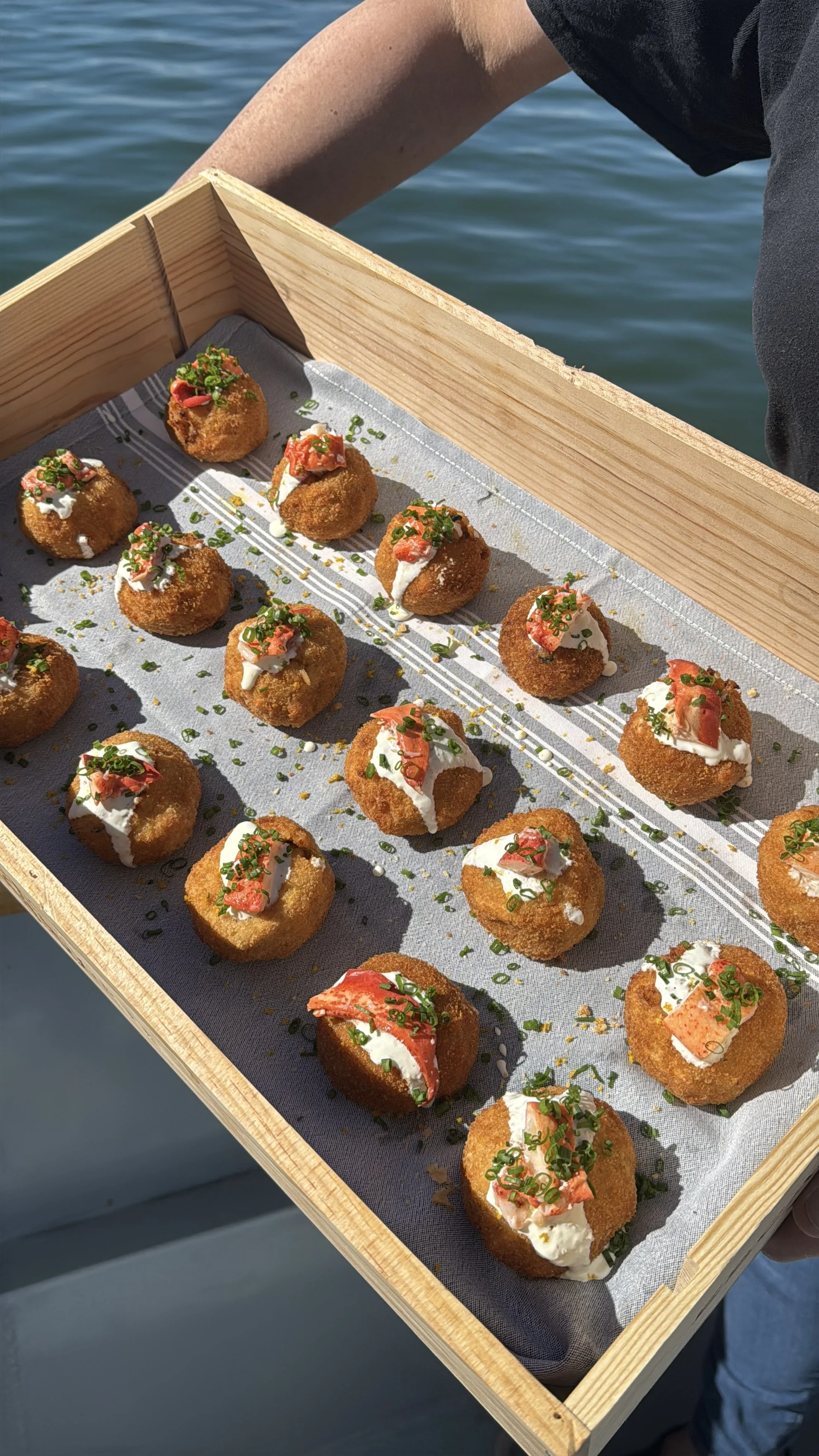 Wine_Wise_Chef_Series_Food_Lobster_Sail_Chaval_Arancini_09272025.jpg