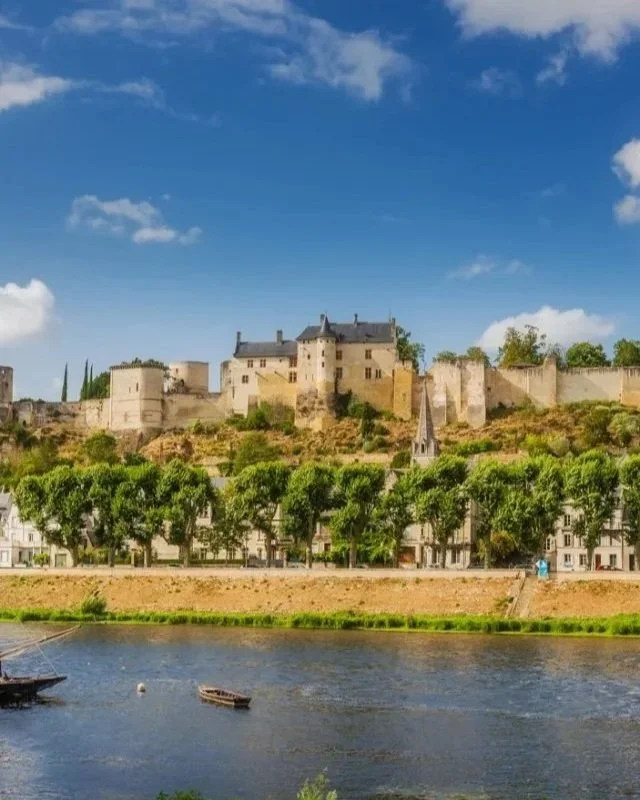 Forteresse_royale_chinon_.jpg