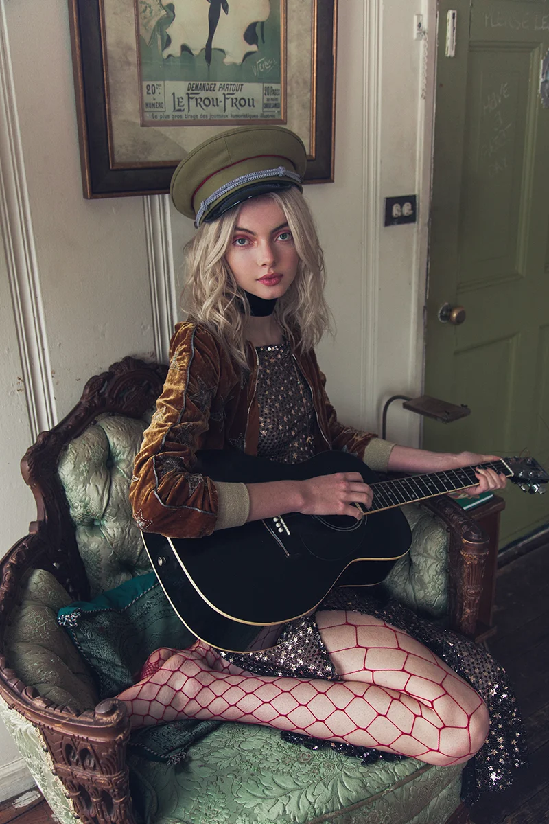 LADYGUNN_STAR_GIRL_4.jpg