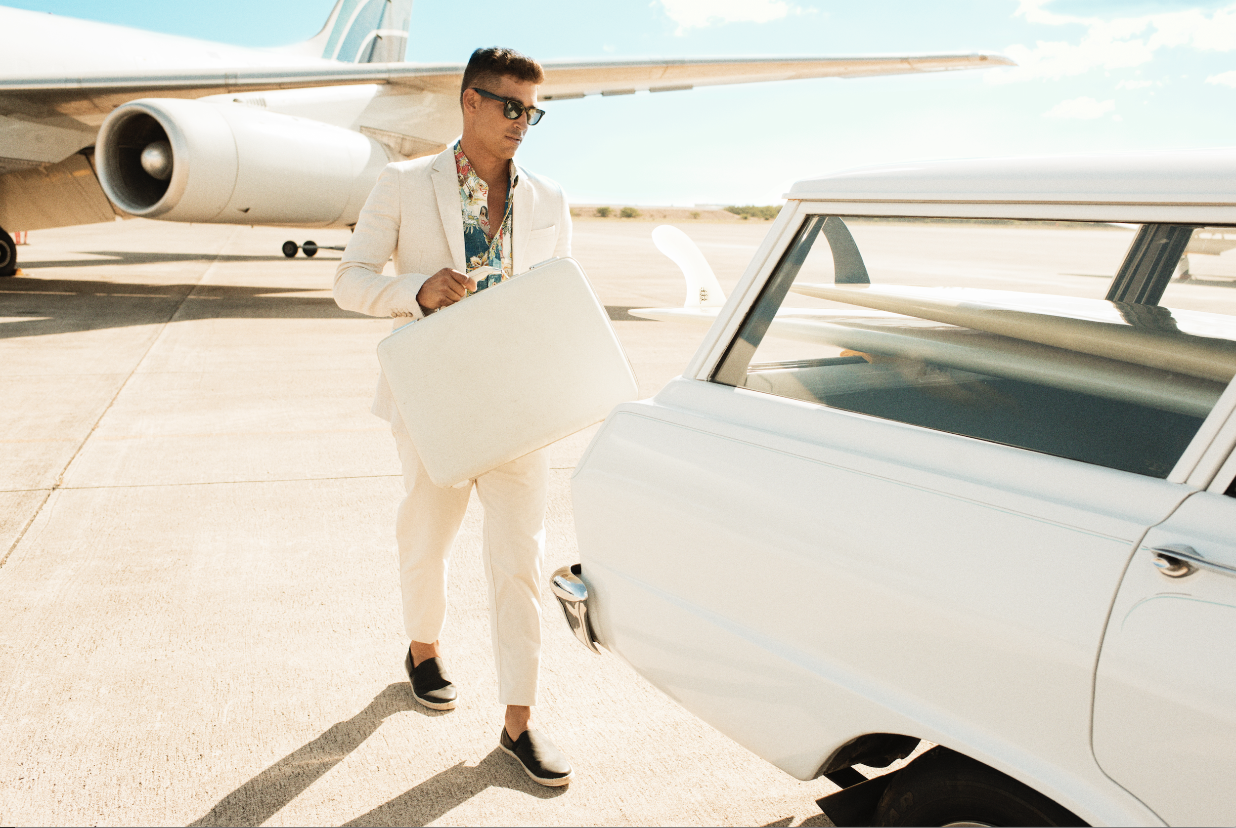 AUSTIN KINO MALE MODEL HAWAII 3.png