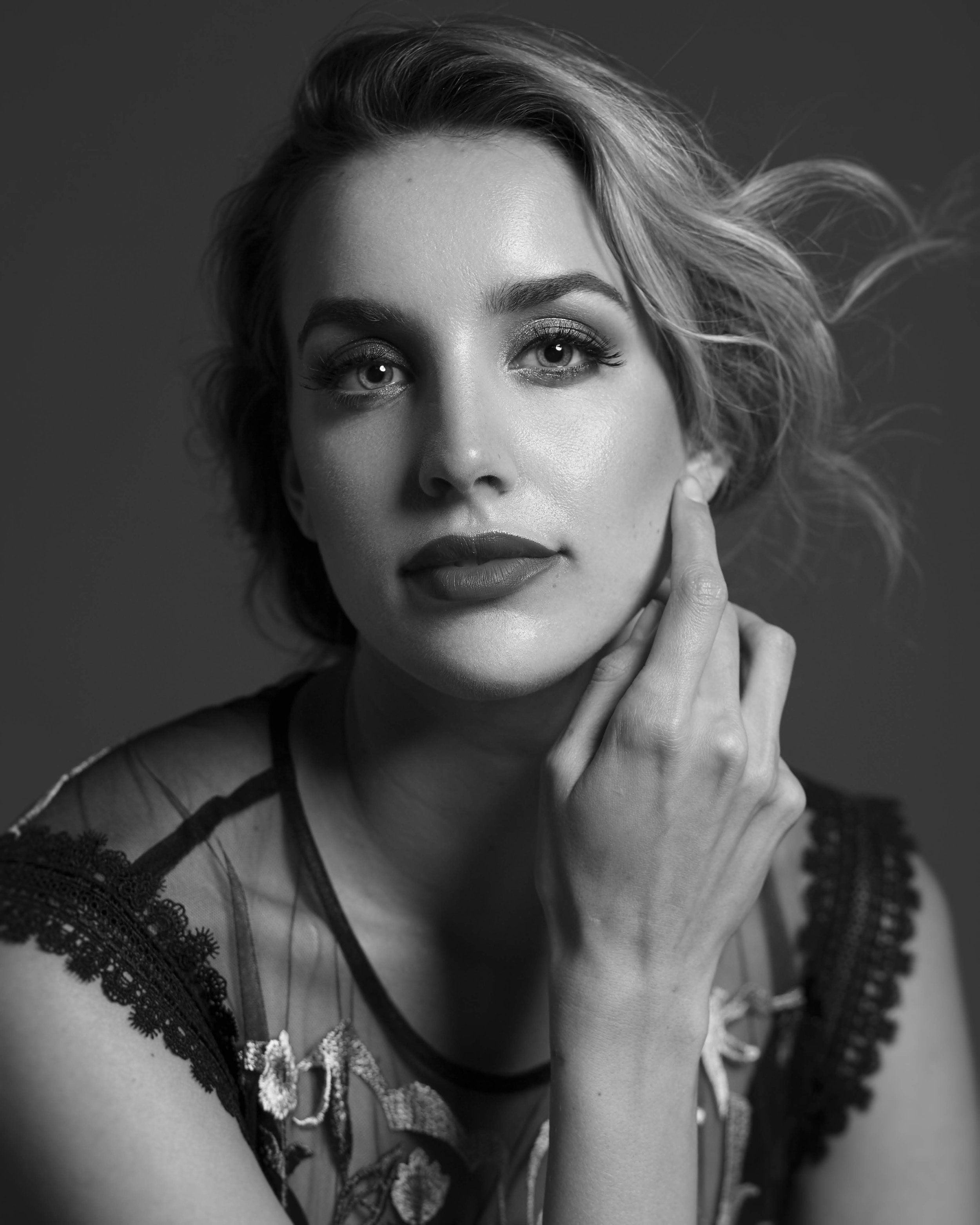 ALEXA KUBENA HAWAII MODEL 1.jpeg