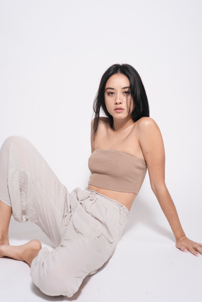 HAWAII MODEL KIMMY O'NEAL 1 .png